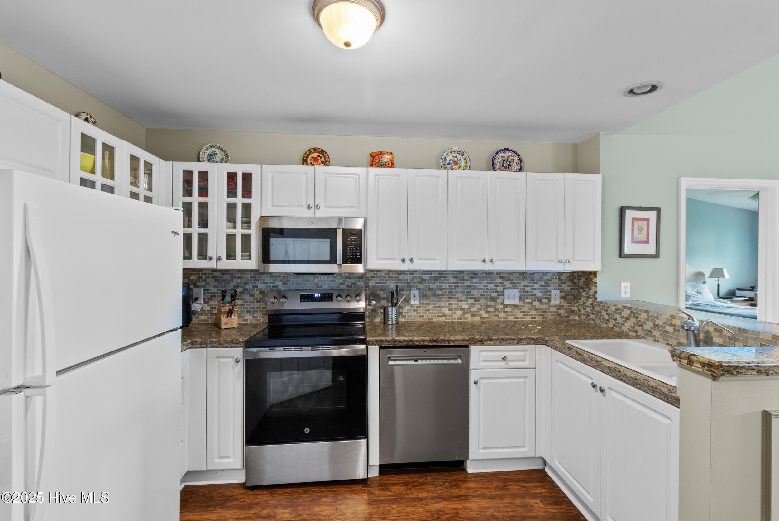 4115 Breezewood Drive Apt 202 Property Photo 11