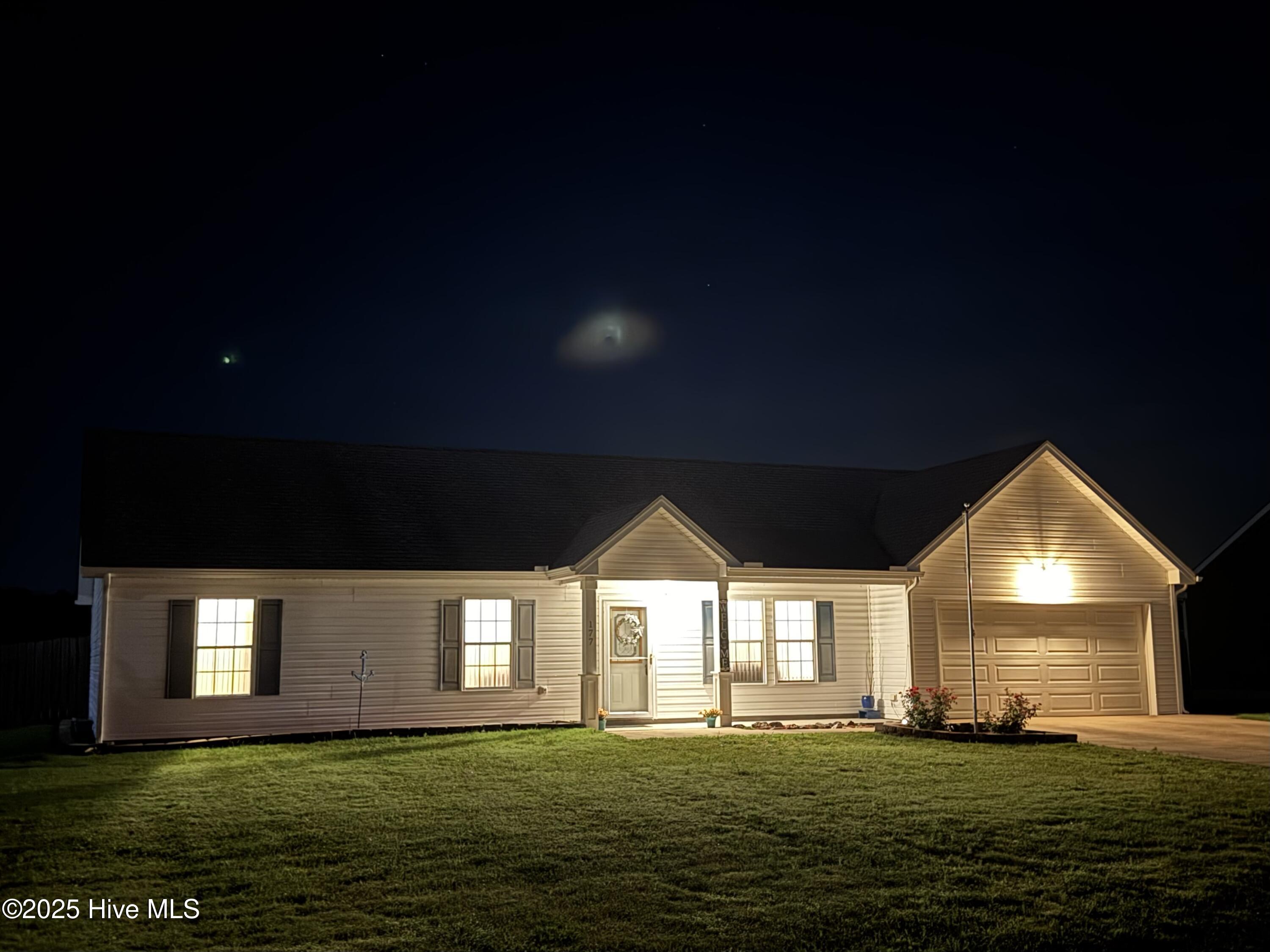 177 Laurel Woods Way Property Photo 1