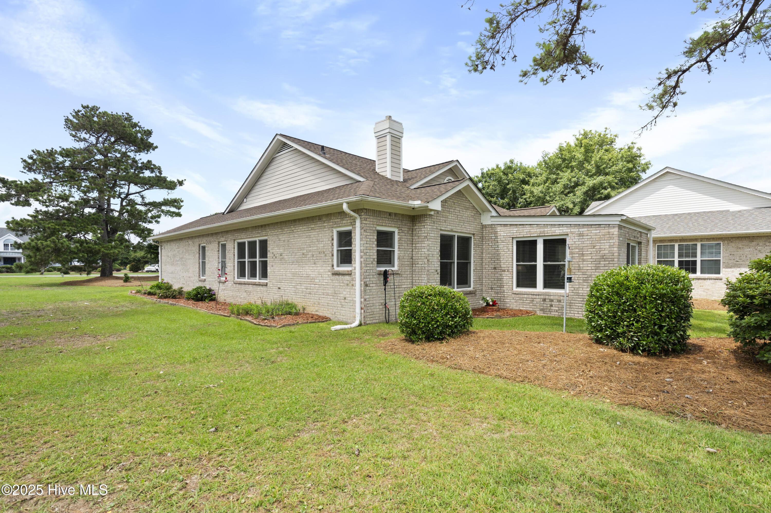 106 N Shore Drive Property Photo 7