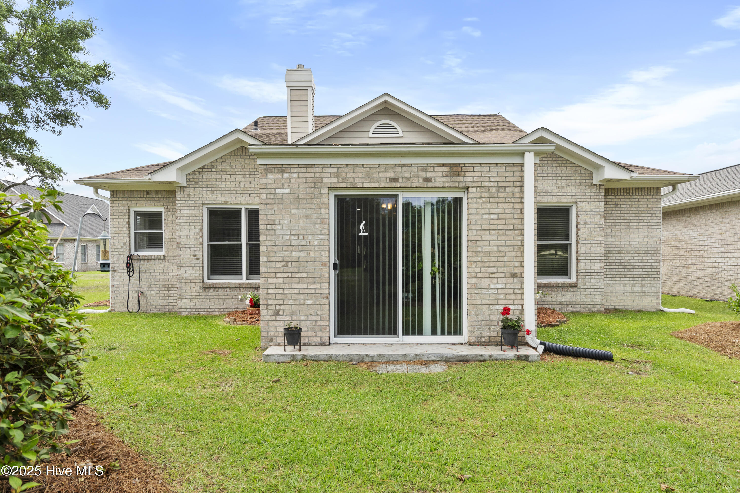 106 N Shore Drive Property Photo 8