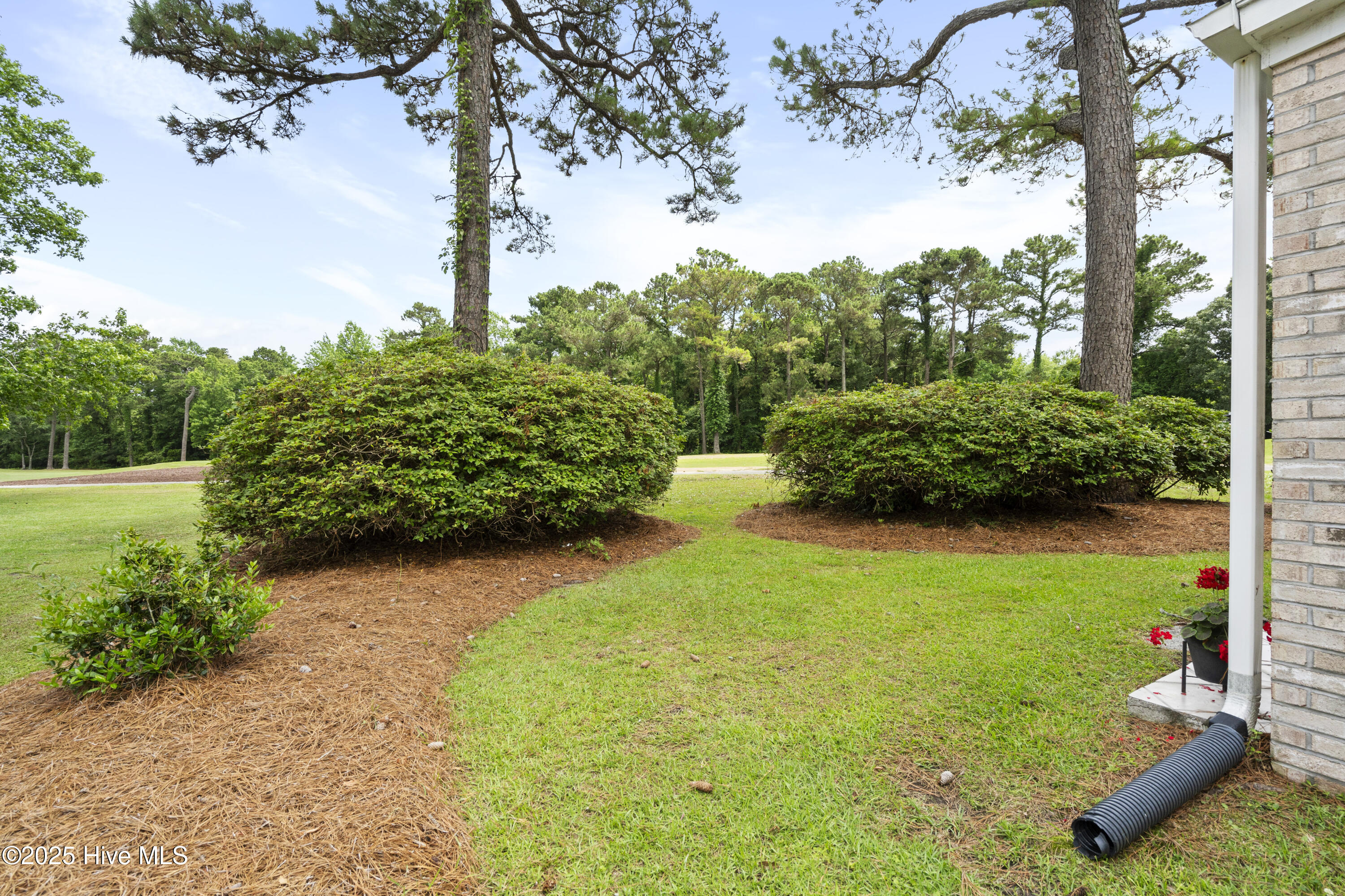 106 N Shore Drive Property Photo 10