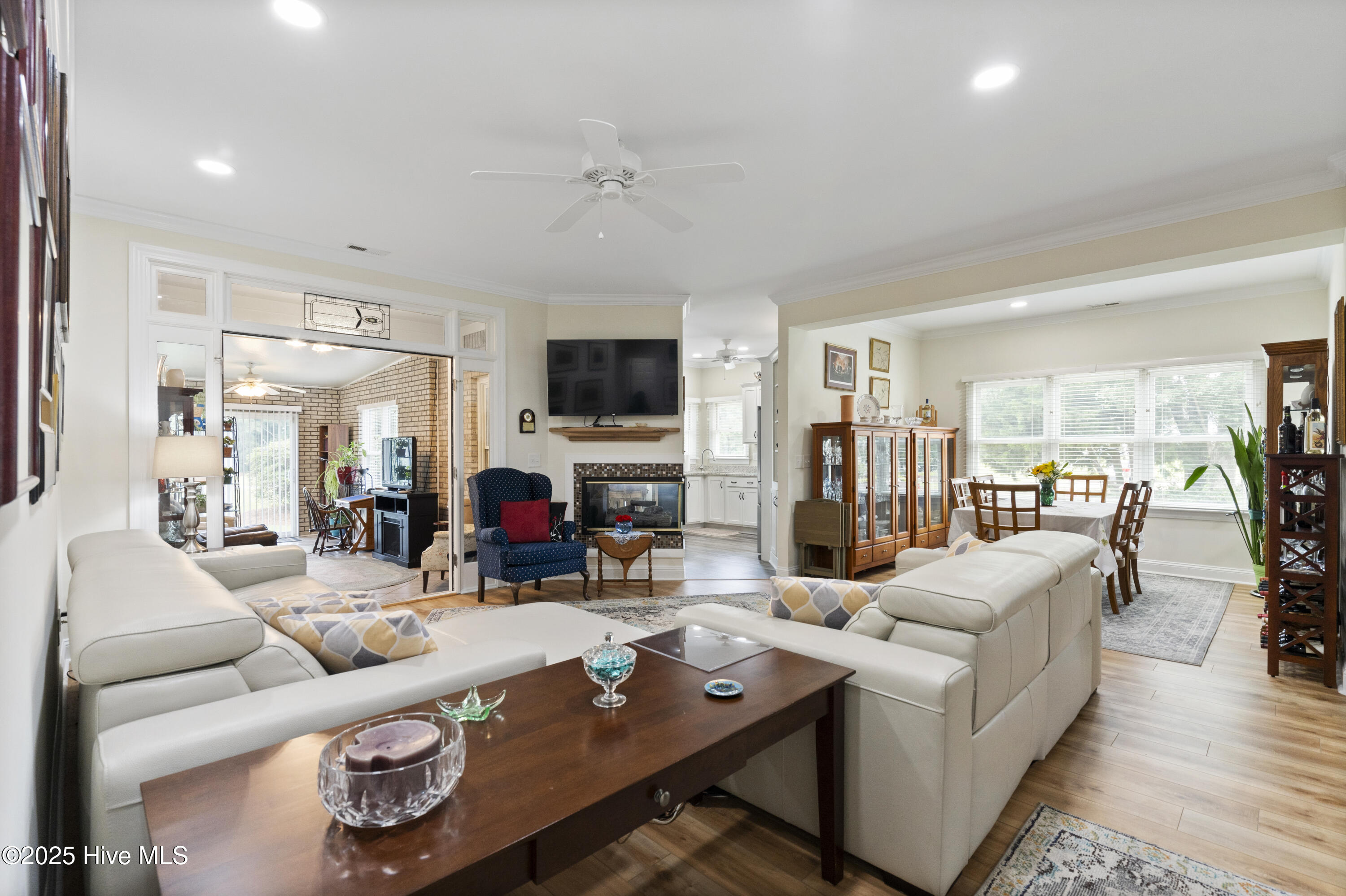106 N Shore Drive Property Photo 17