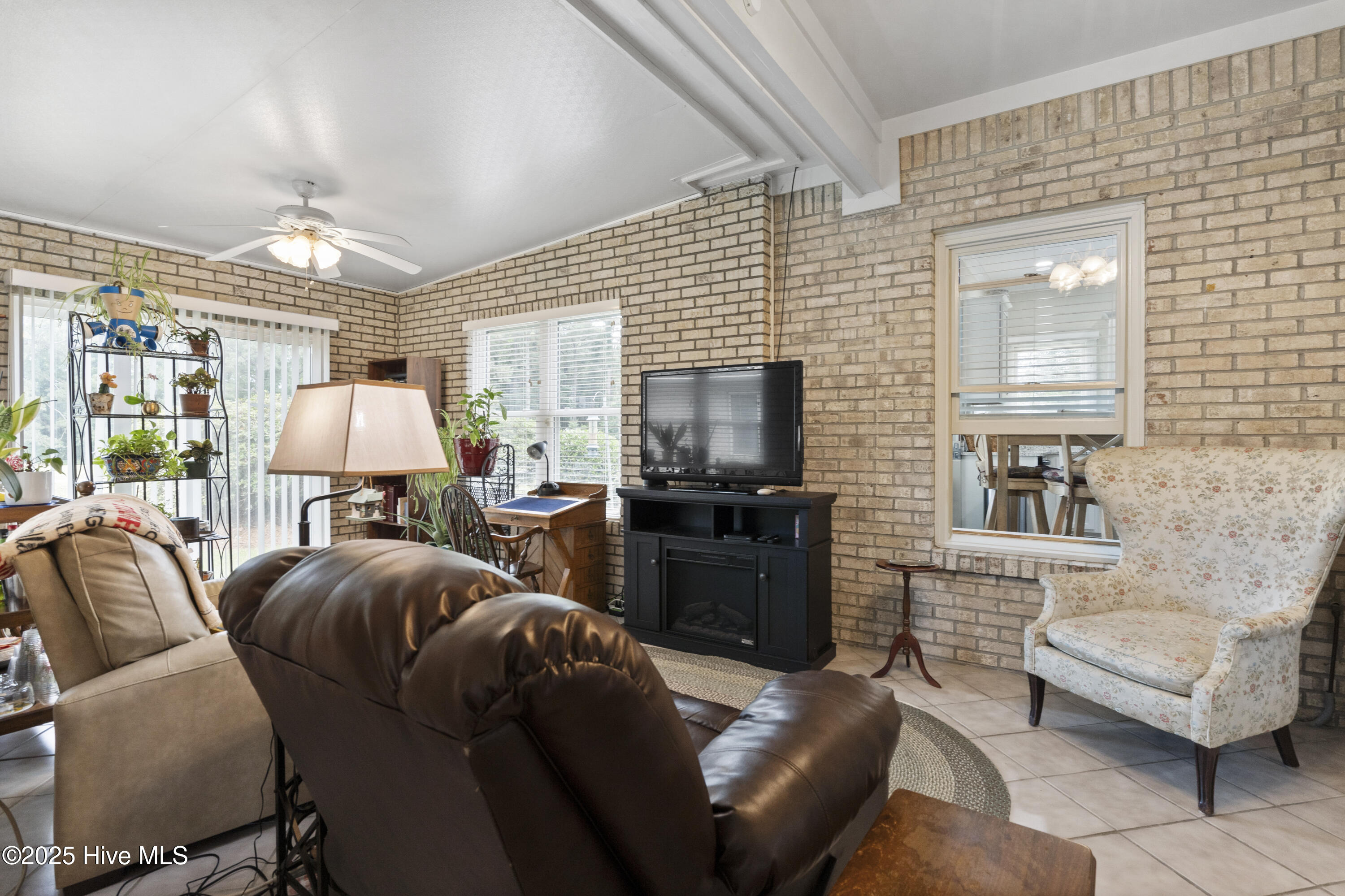 106 N Shore Drive Property Photo 23