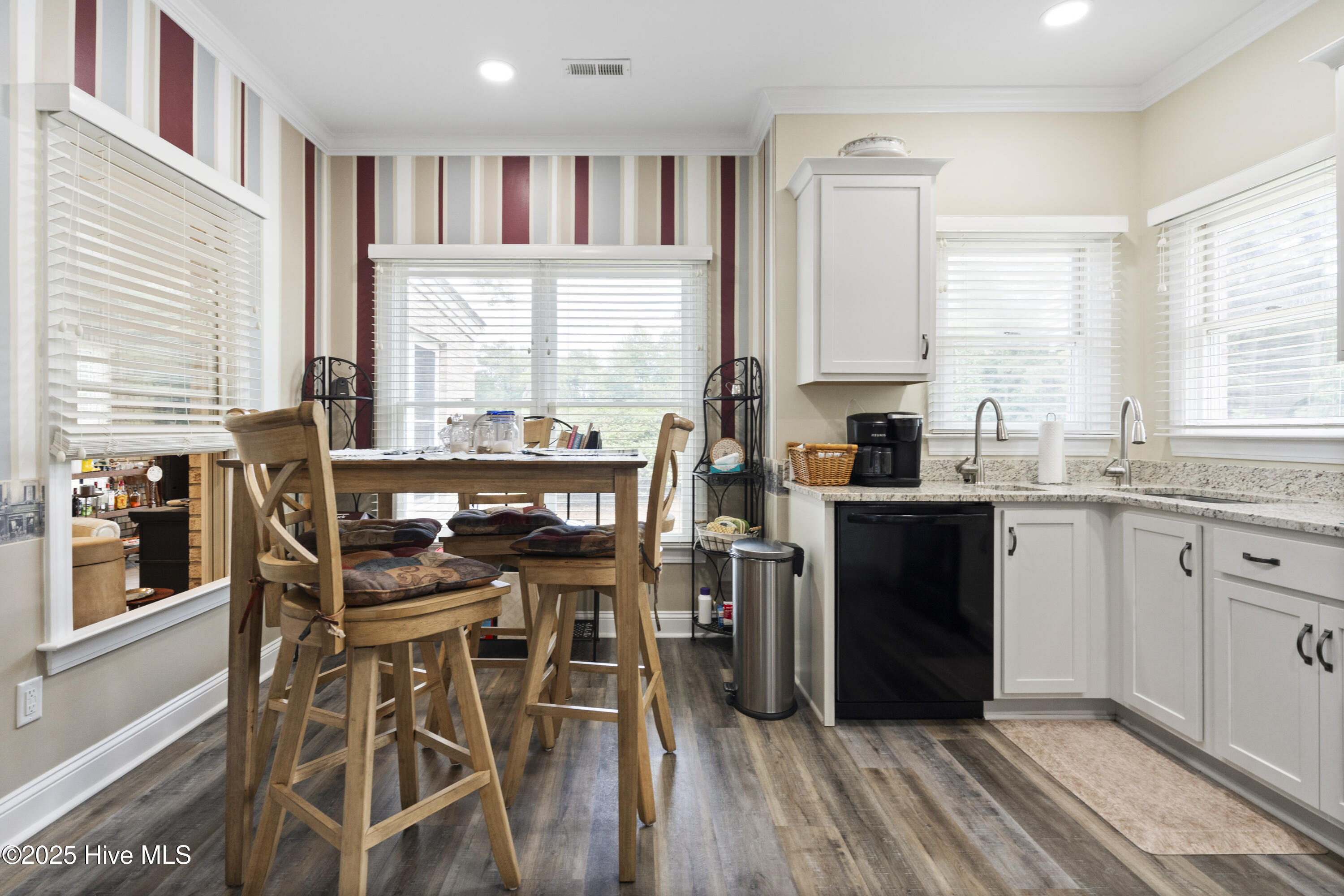 106 N Shore Drive Property Photo 30