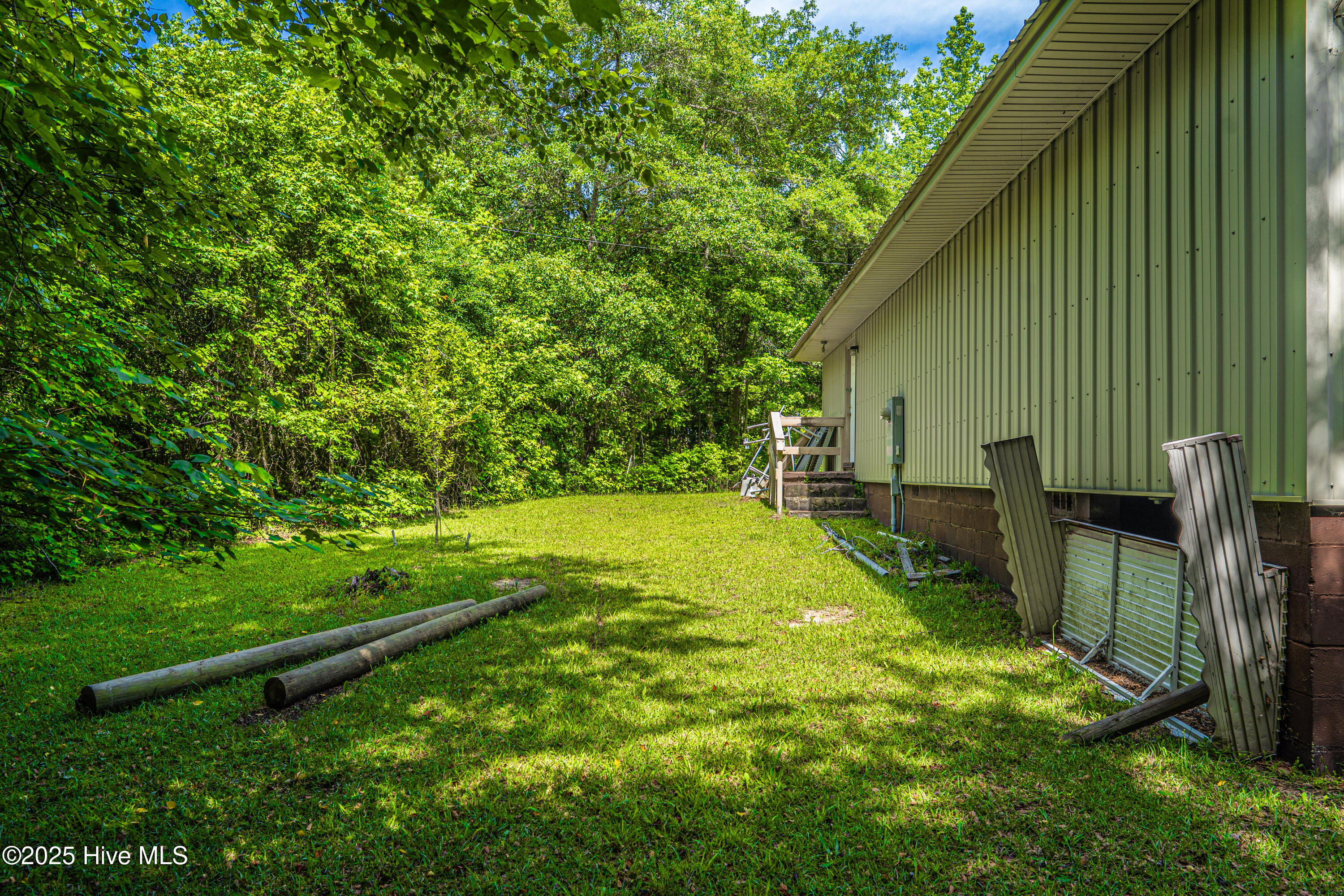 609 Highway 74 Property Photo 34