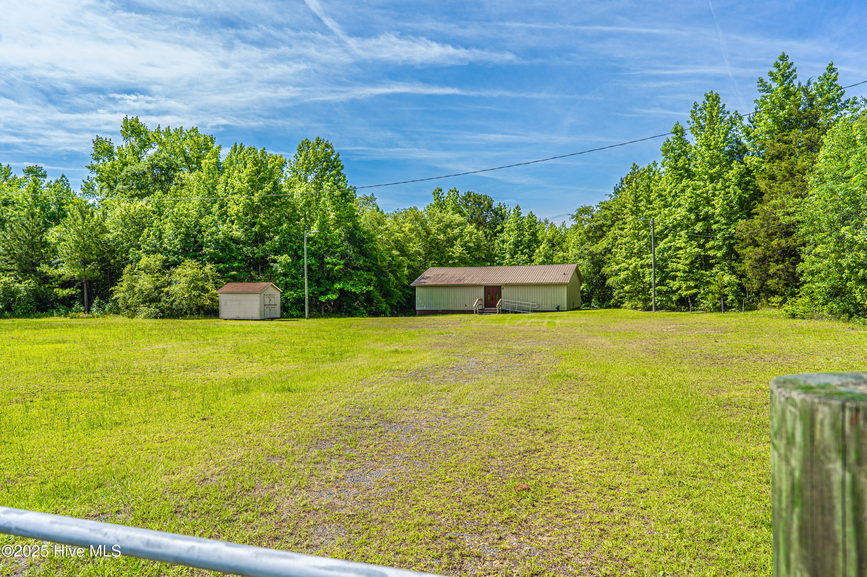 609 Highway 74 Property Photo 35