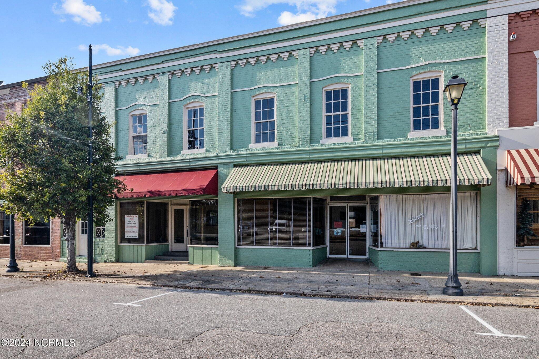 113-117 W Water Street Property Photo 2