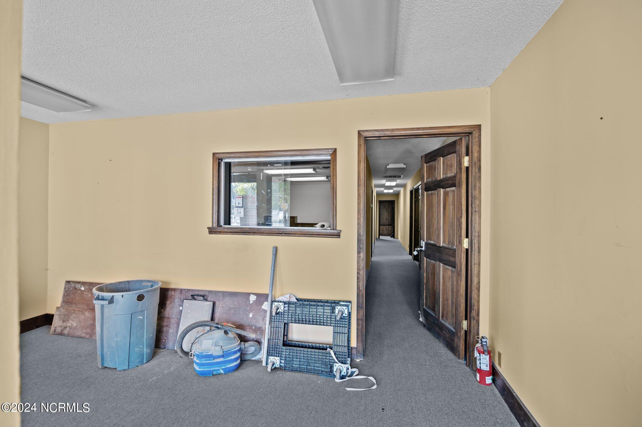 113-117 W Water Street Property Photo 12