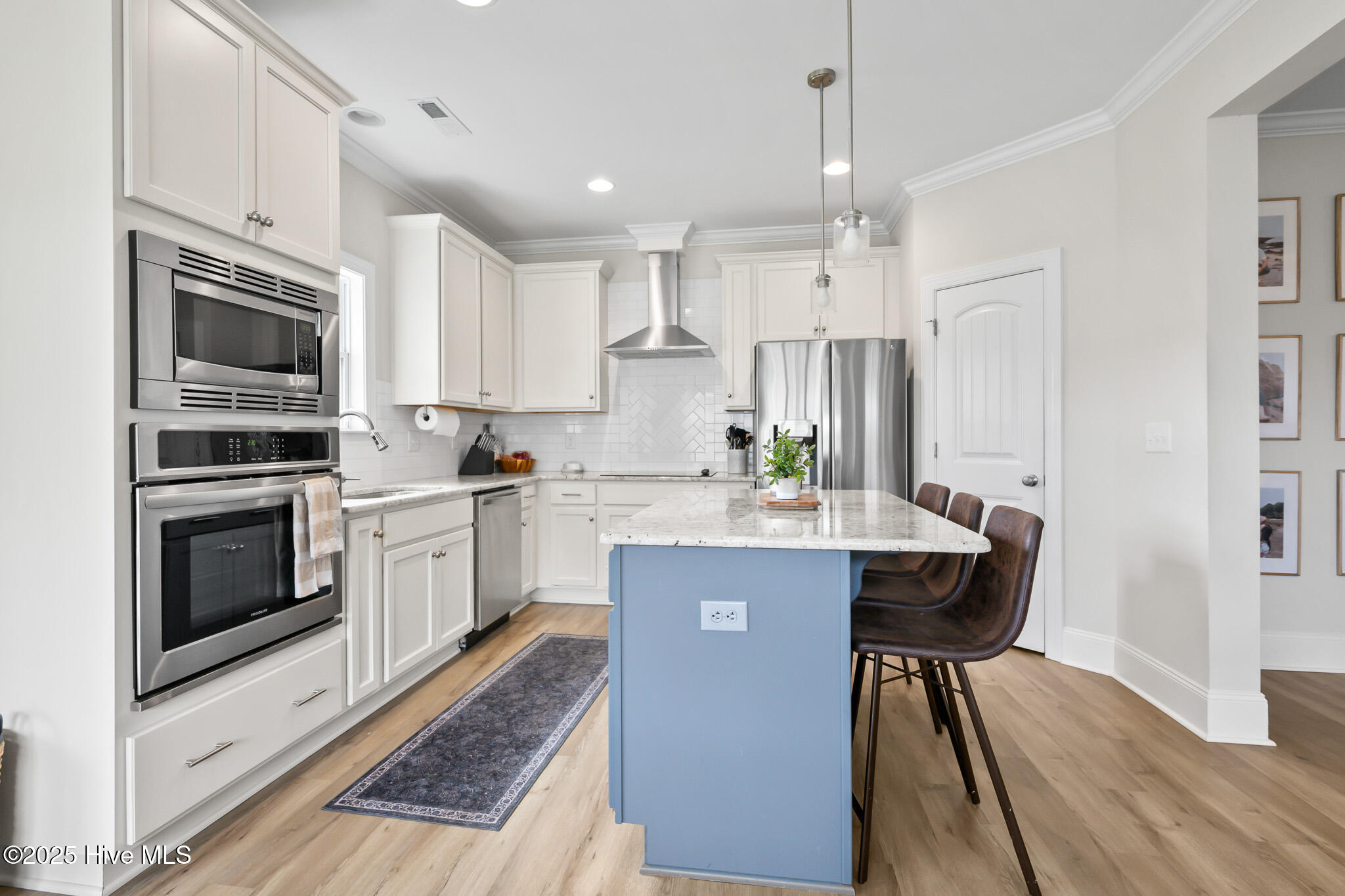 6795 Campbells Ridge Drive Property Photo 13