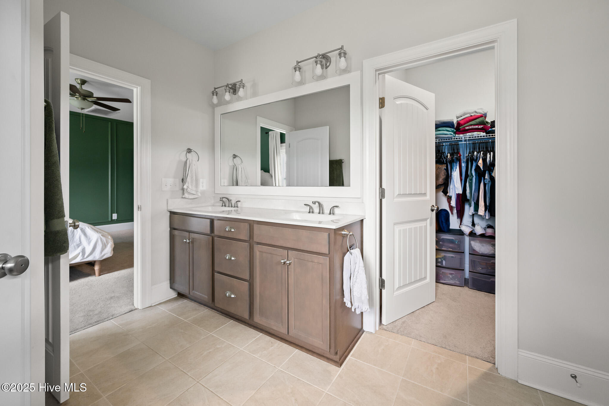 6795 Campbells Ridge Drive Property Photo 24