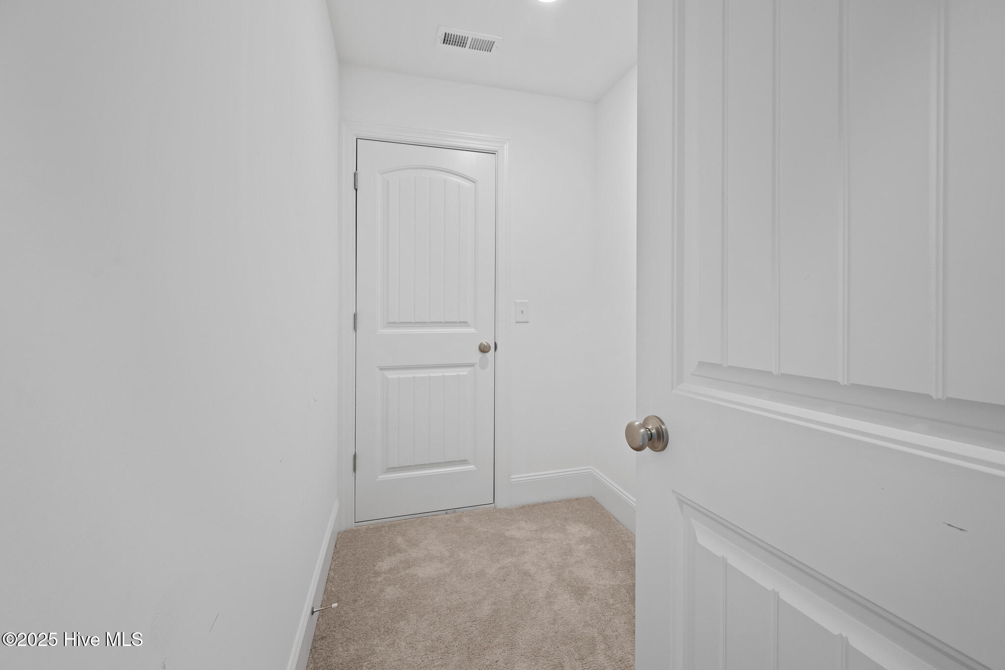 6795 Campbells Ridge Drive Property Photo 40