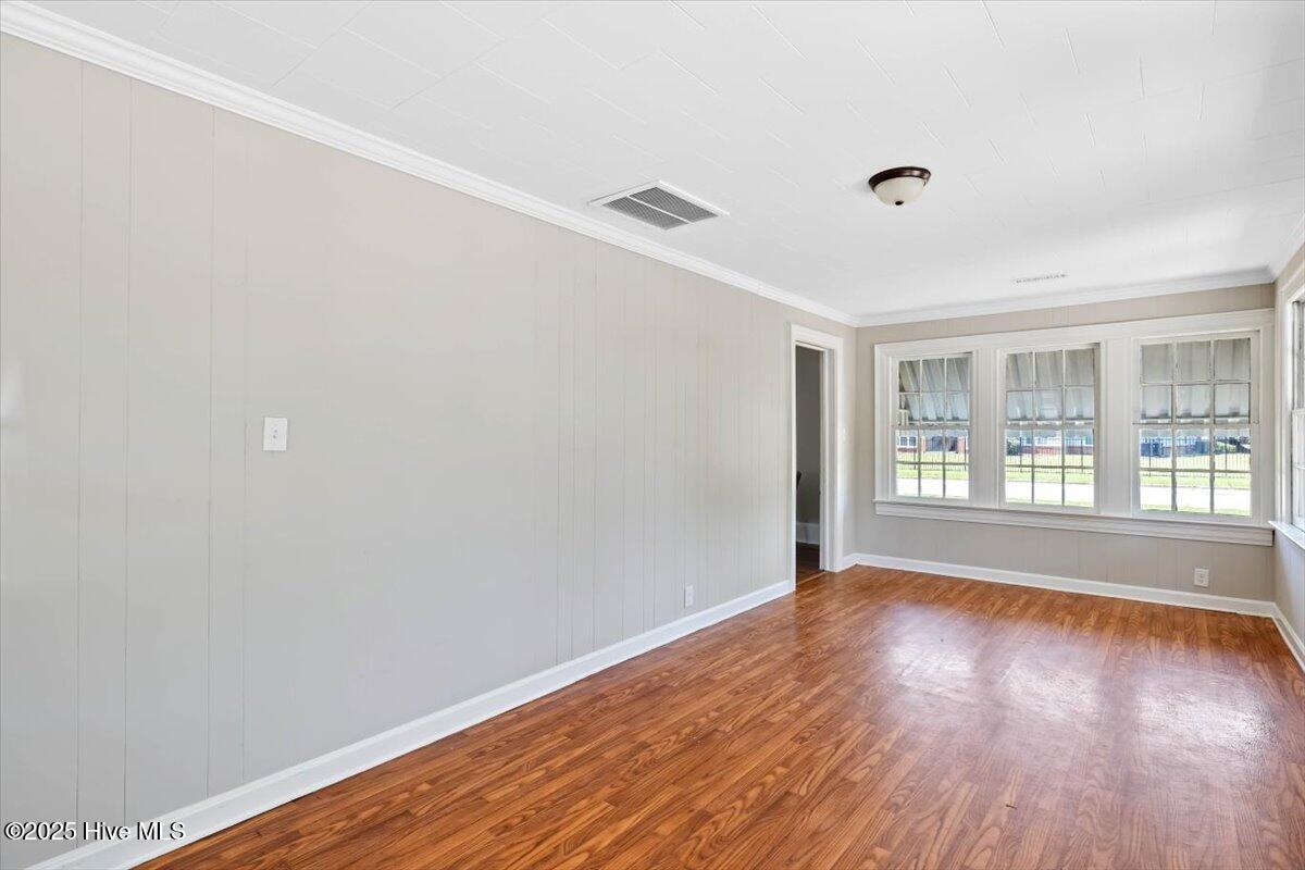 201 Van Street Property Photo 12