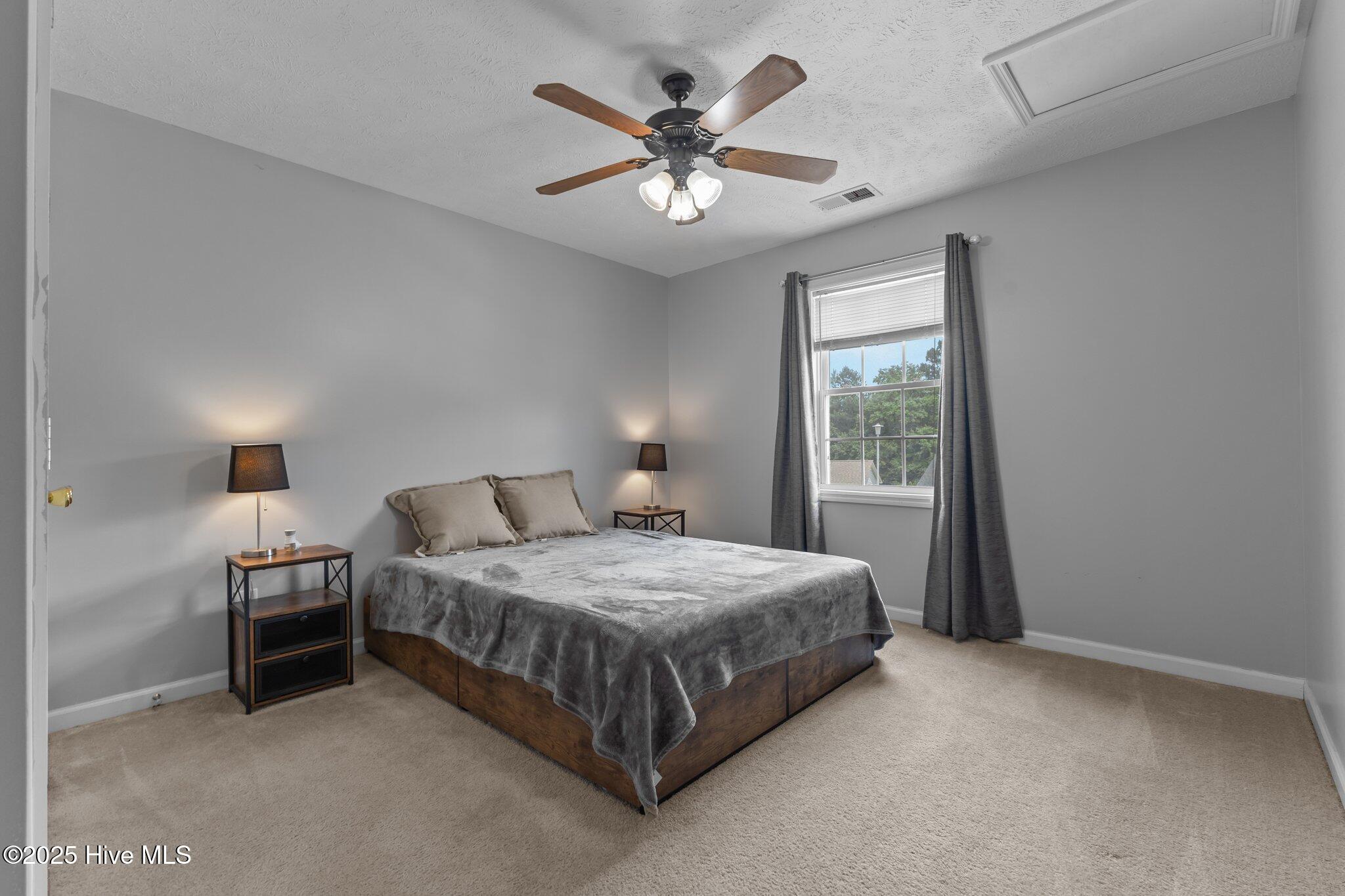 1020 Our Street Property Photo 19