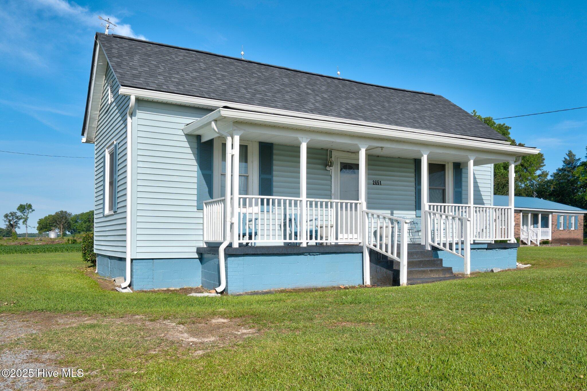 2851 Highway 123 Property Photo 1