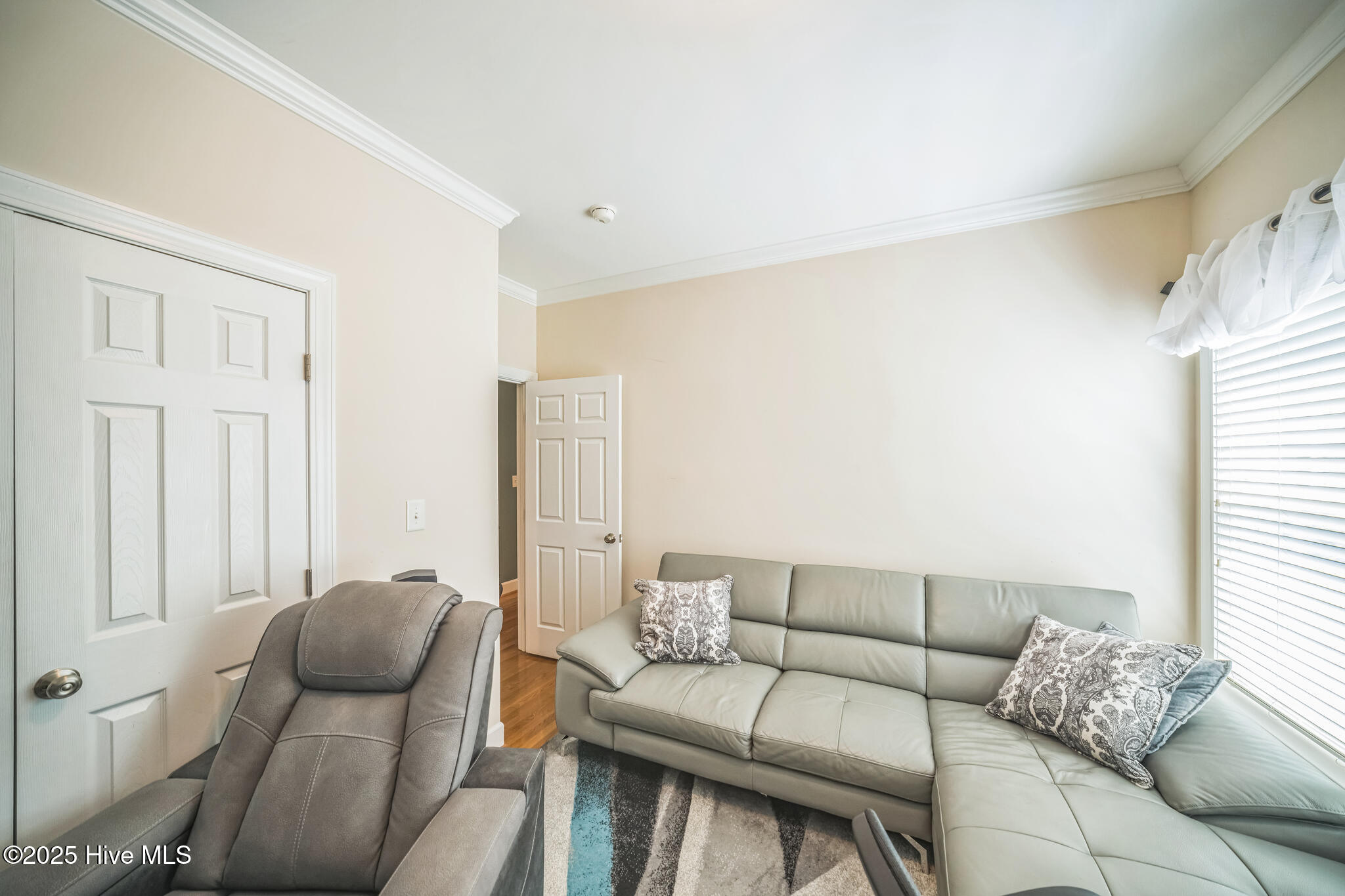 6428 Salem Ridge Drive Property Photo 9