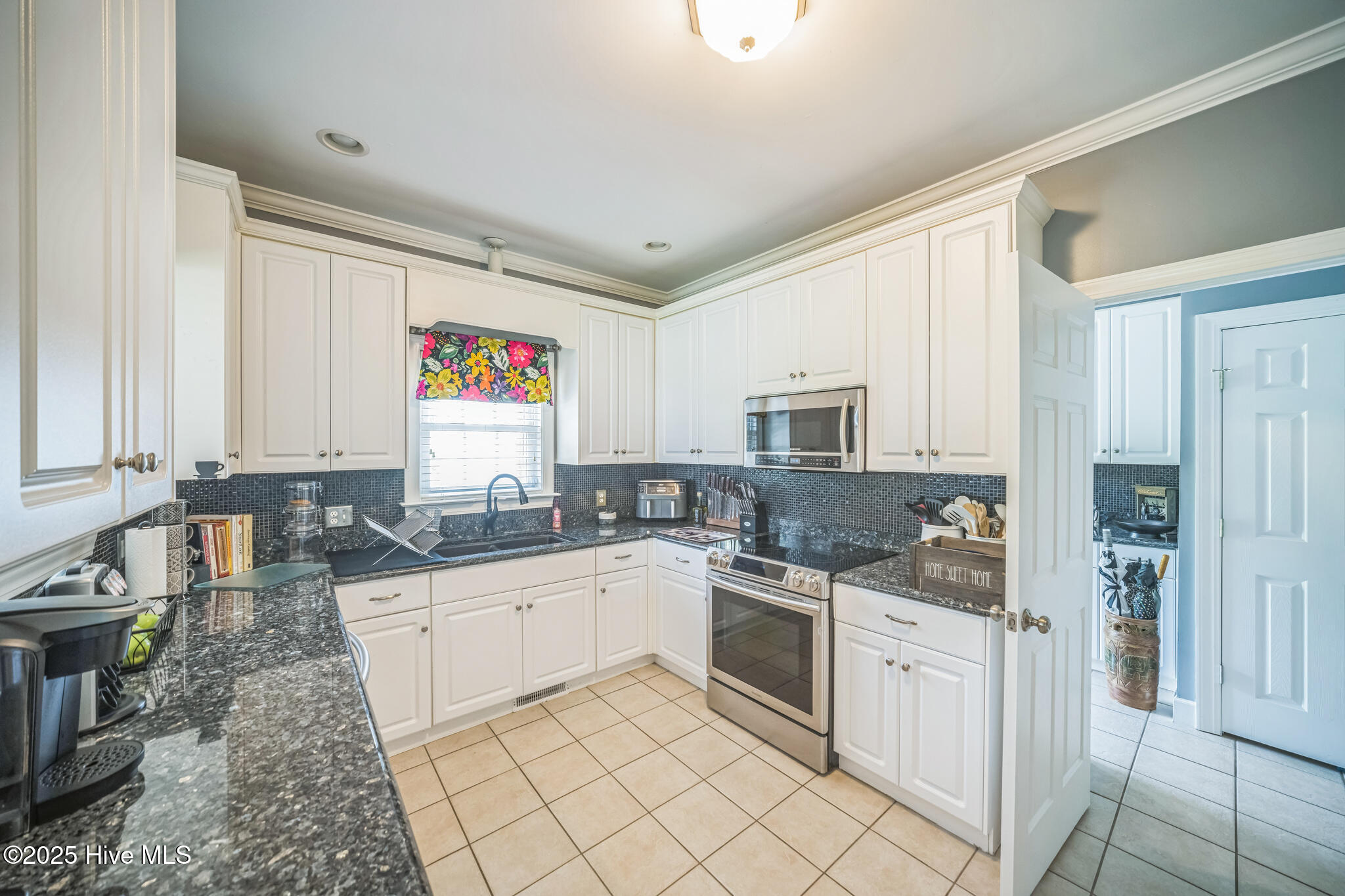 6428 Salem Ridge Drive Property Photo 12