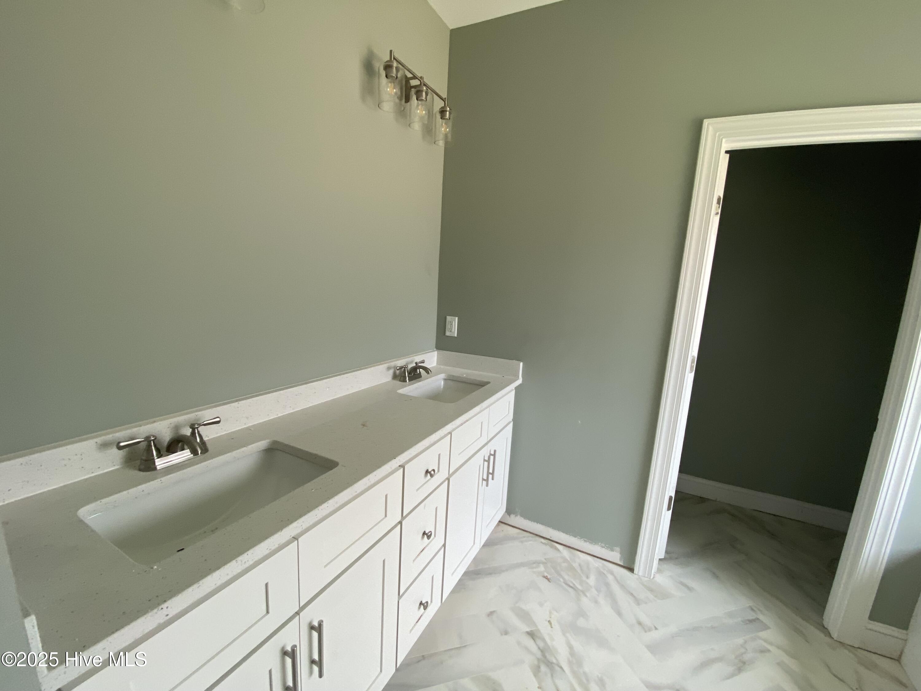 120 Ralph Drive Property Photo 4