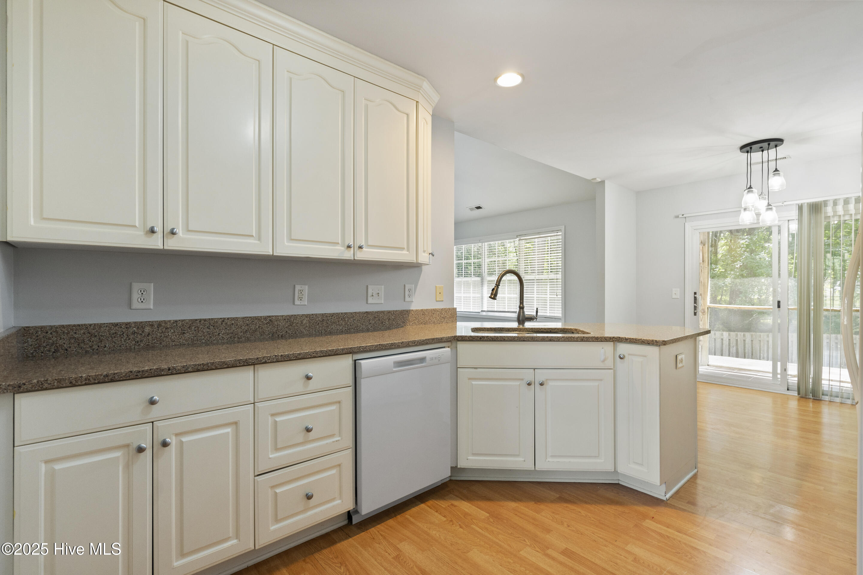 212 Elderberry Court Property Photo 12
