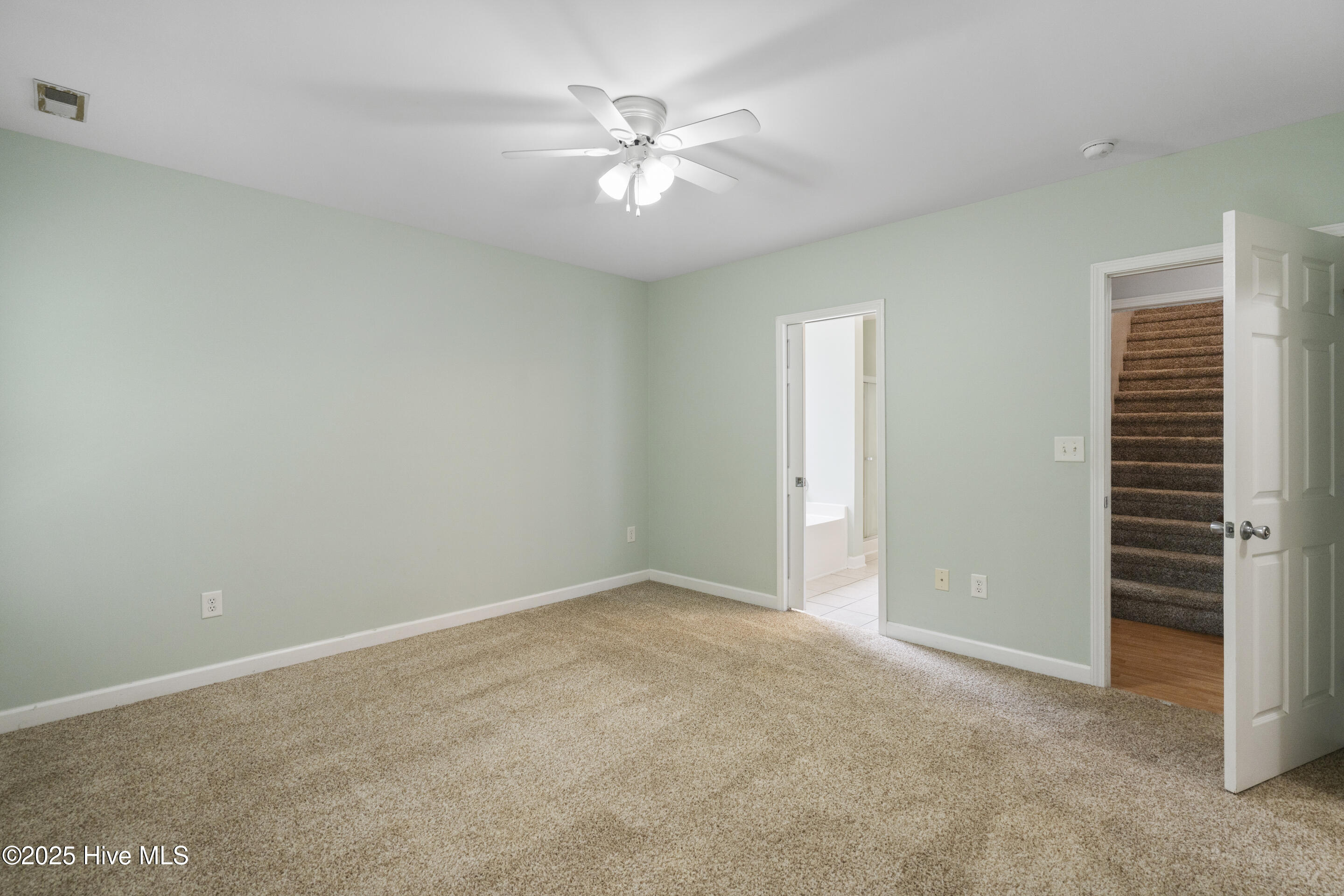 212 Elderberry Court Property Photo 19