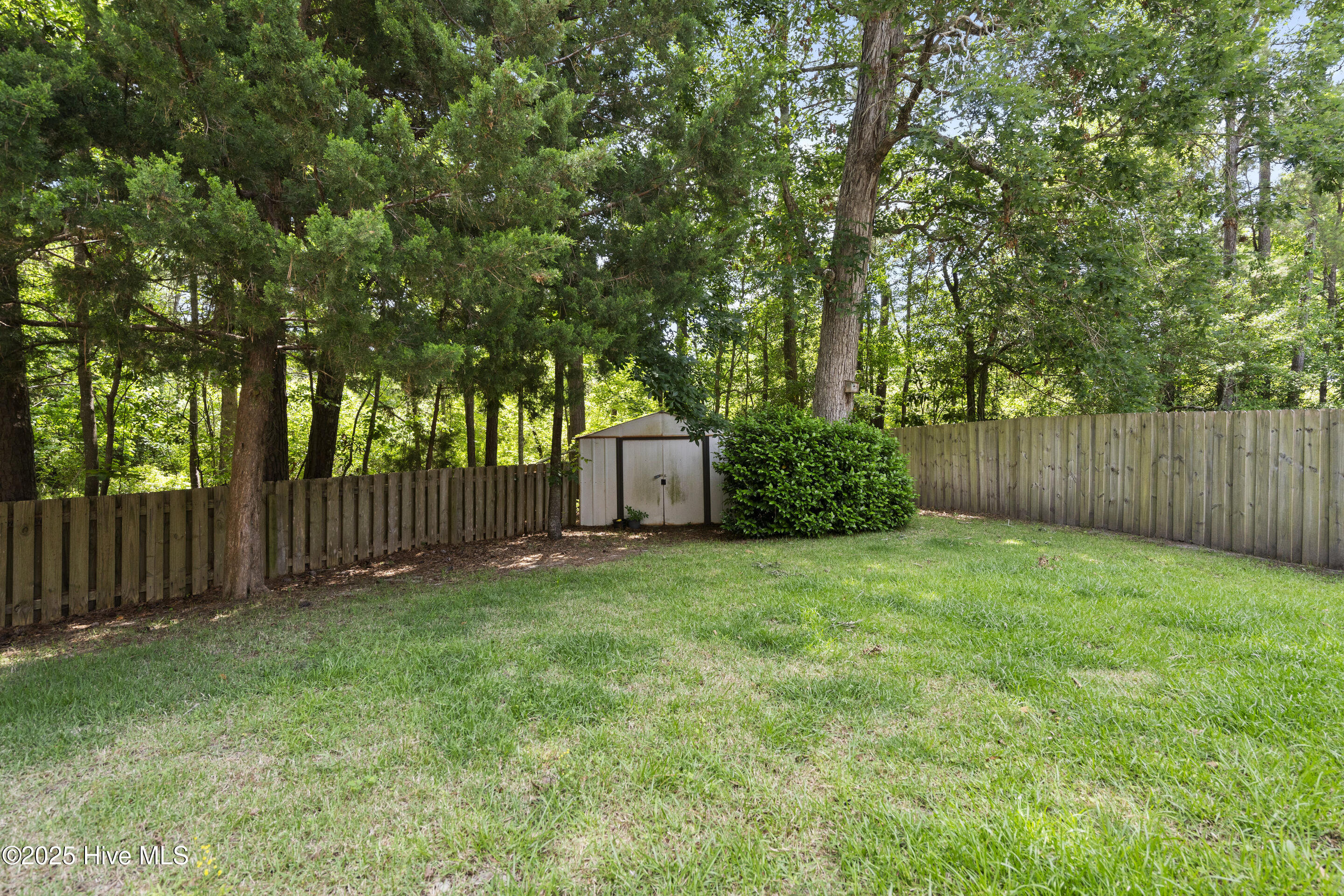 212 Elderberry Court Property Photo 35