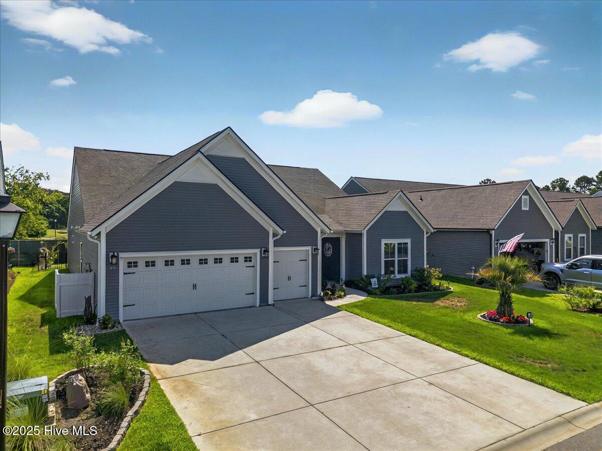 97 Eagle Claw Drive Property Photo 2