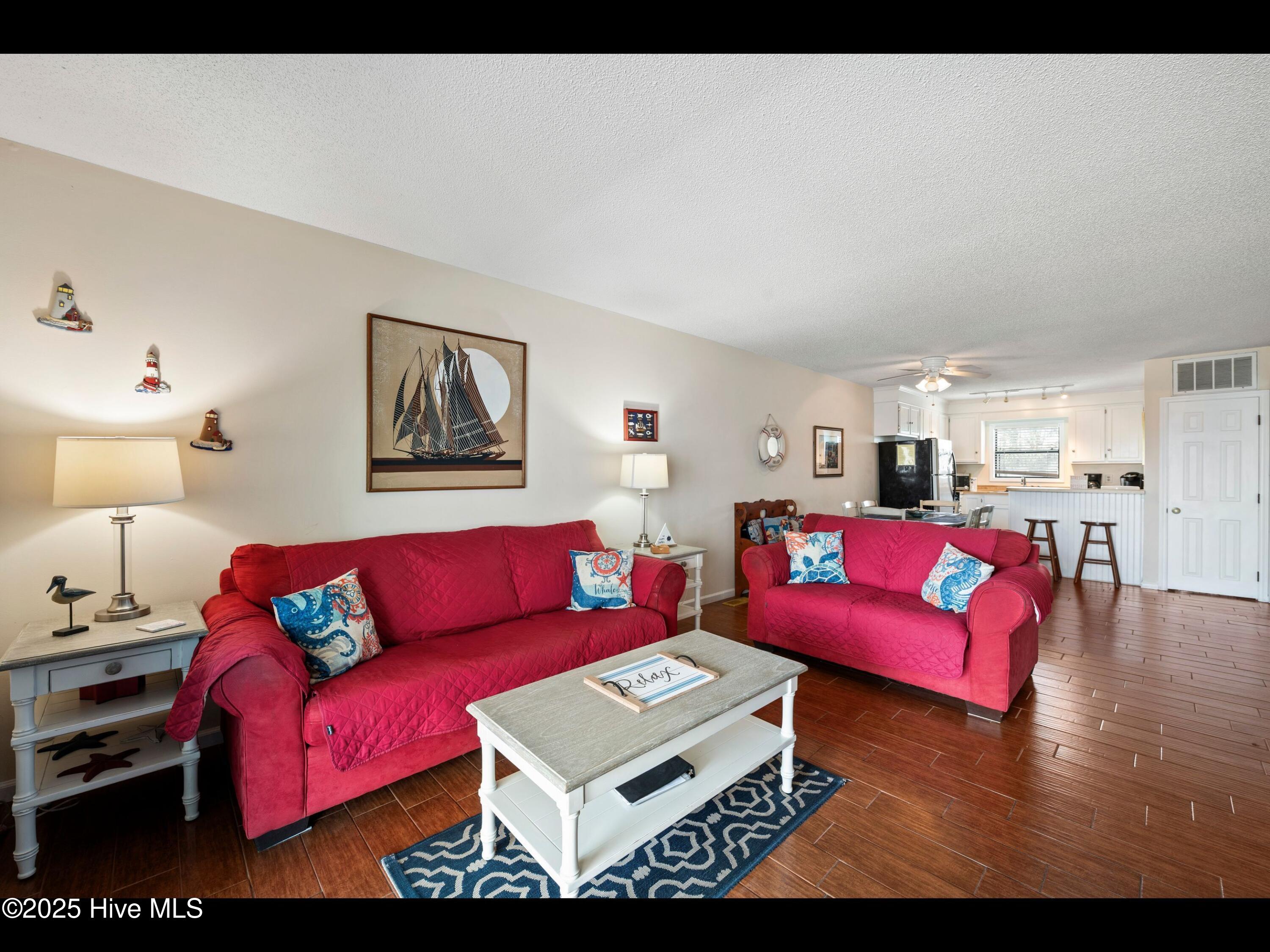 1013 Carolina Beach Avenue 1f Property Photo 4