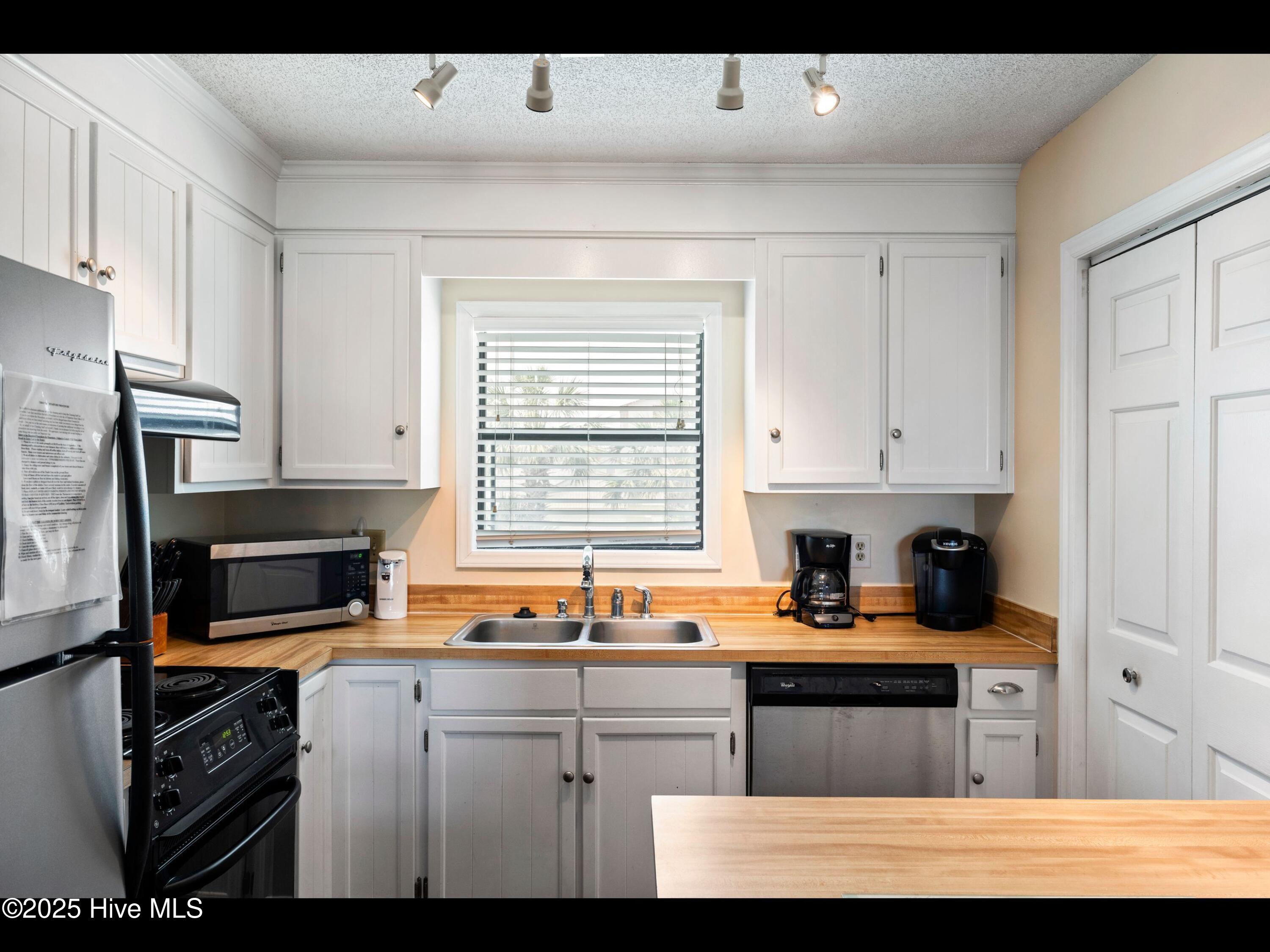 1013 Carolina Beach Avenue 1f Property Photo 13