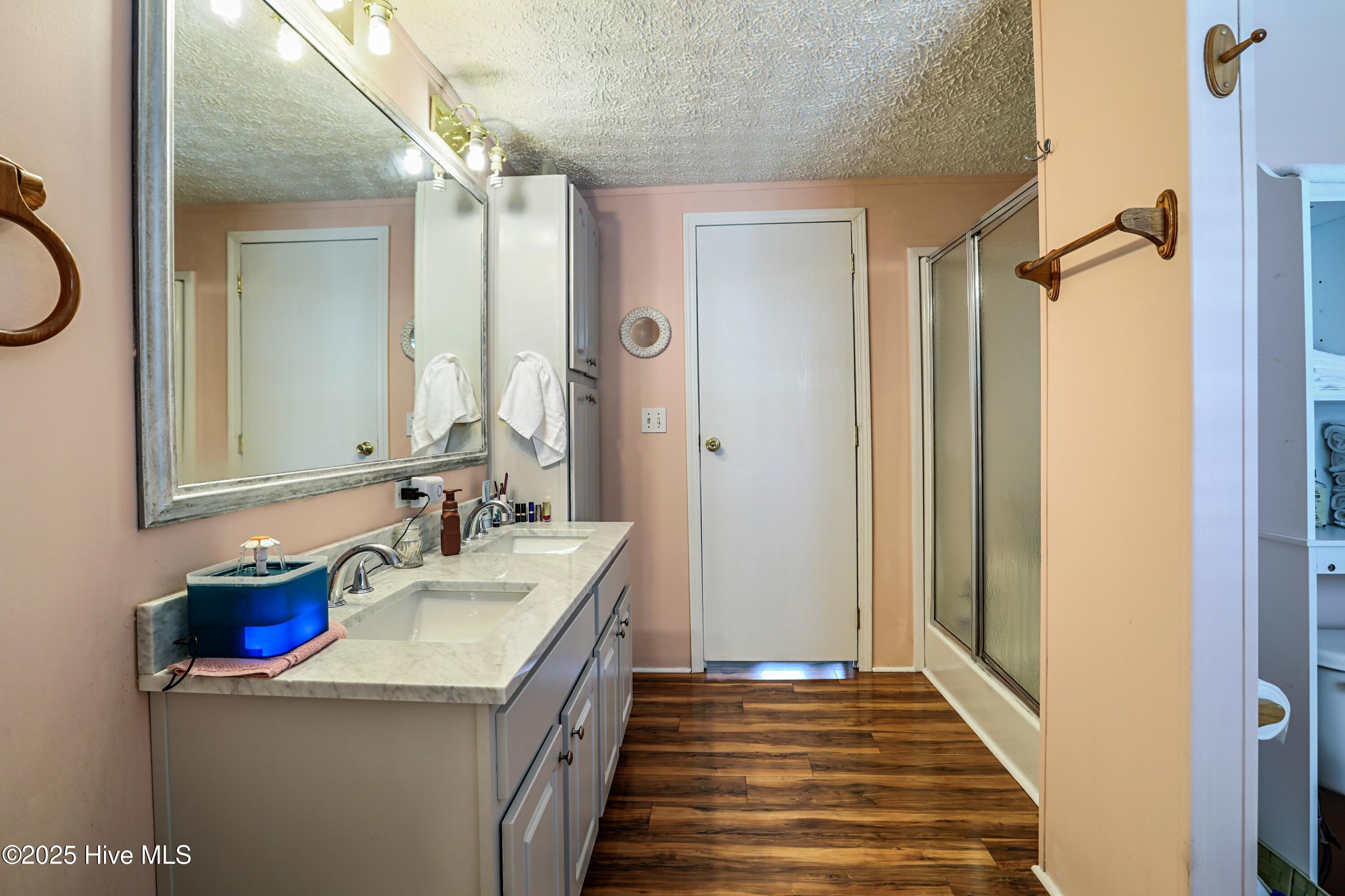 679 Bay Harbor Drive Property Photo 26