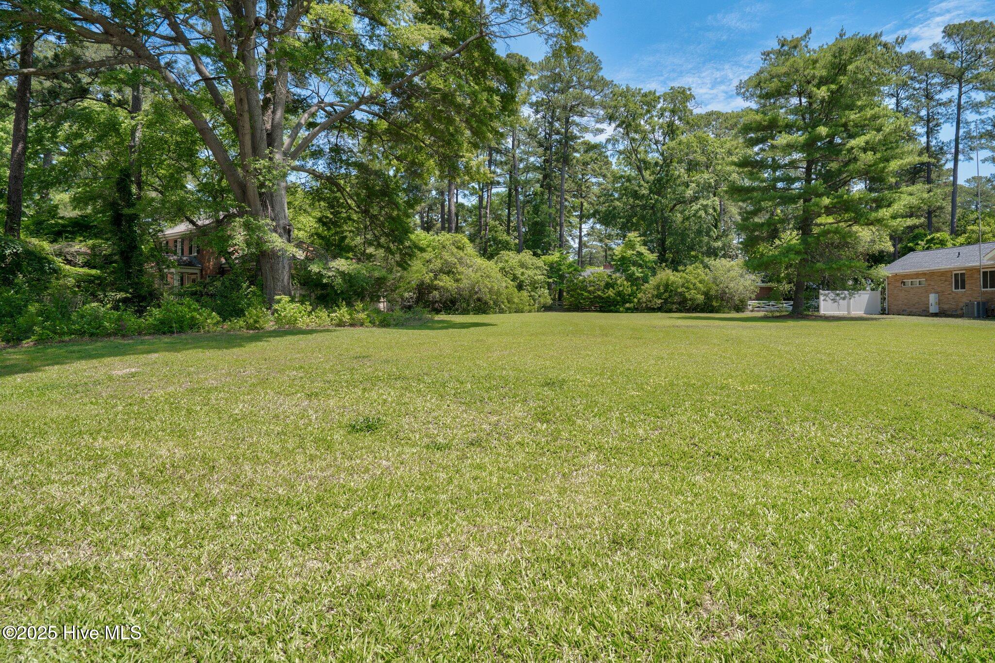 1524 W Haven Boulevard Property Photo 1