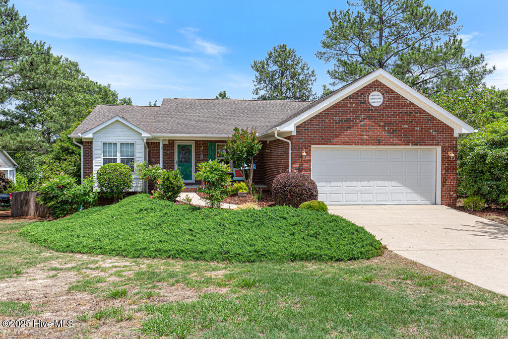 2 Beryl Circle Property Photo 1