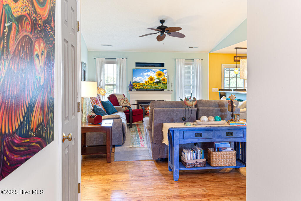 2 Beryl Circle Property Photo 7