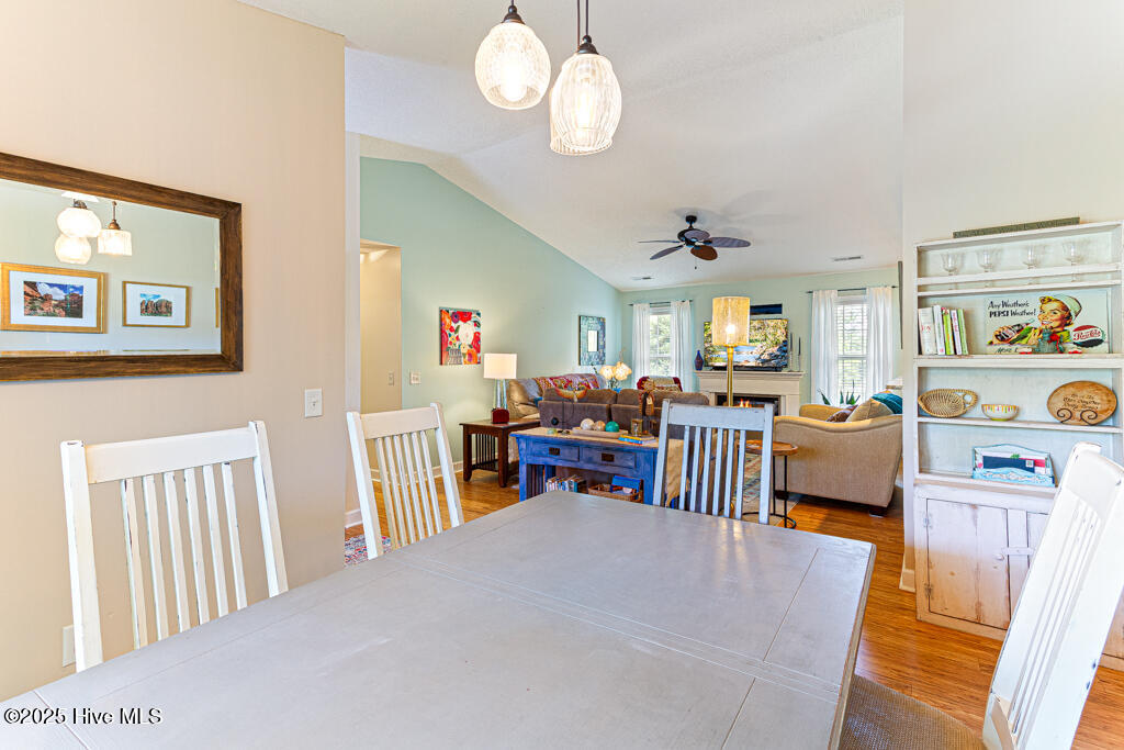 2 Beryl Circle Property Photo 12