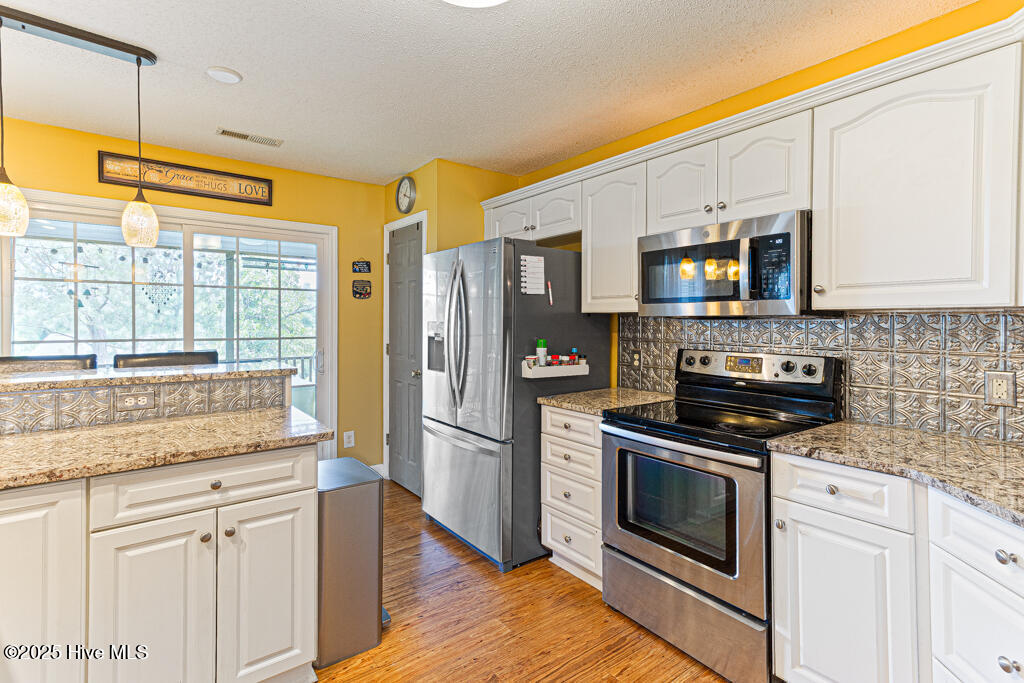 2 Beryl Circle Property Photo 17