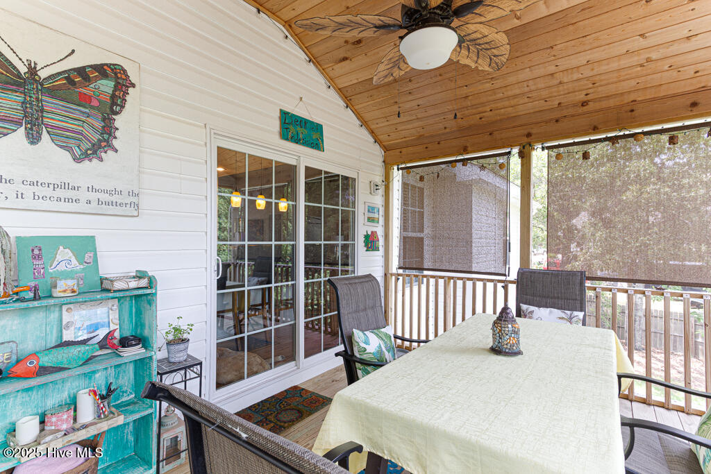 2 Beryl Circle Property Photo 19