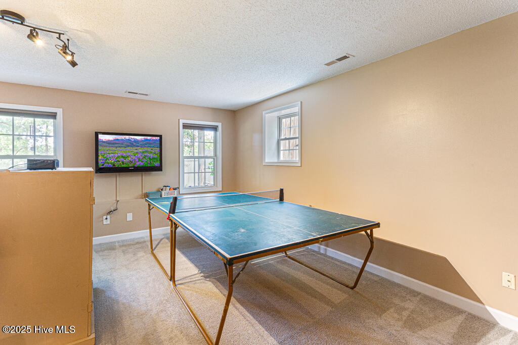 2 Beryl Circle Property Photo 33