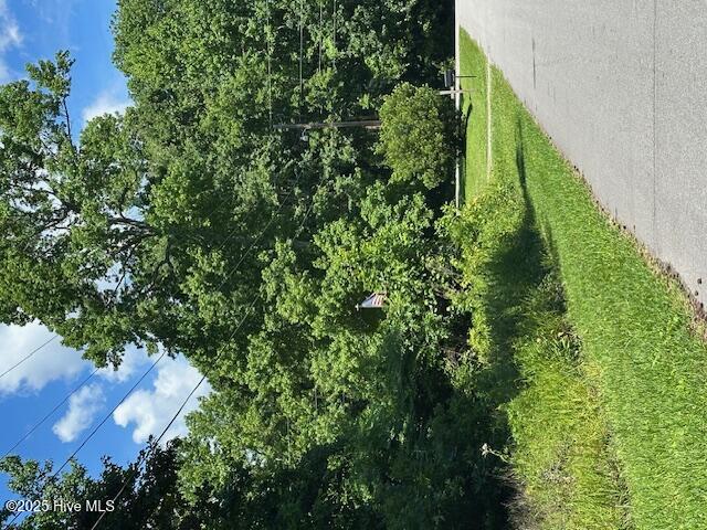 304 - 306 Pineview Drive Property Photo 1