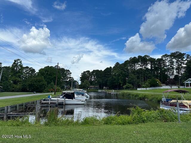 304 - 306 Pineview Drive Property Photo 8