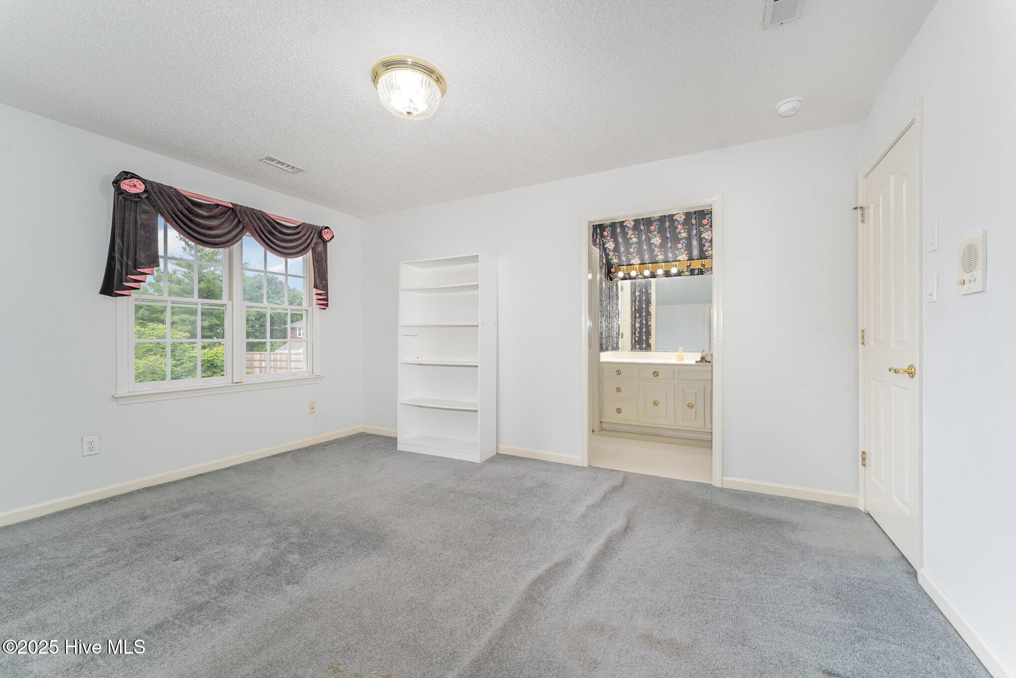 600 Driftwood Drive Property Photo 35
