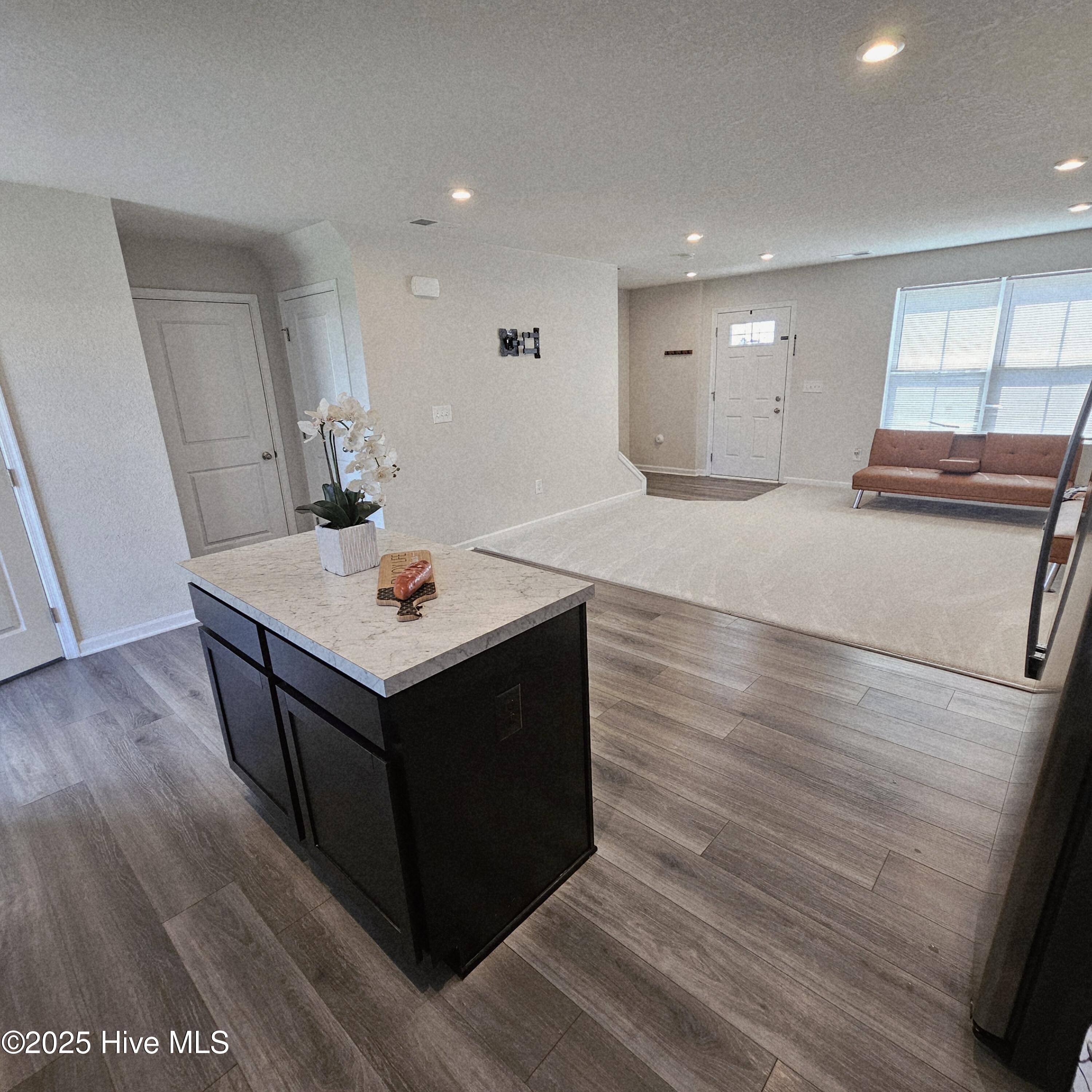 1300 Elder Street Property Photo 8
