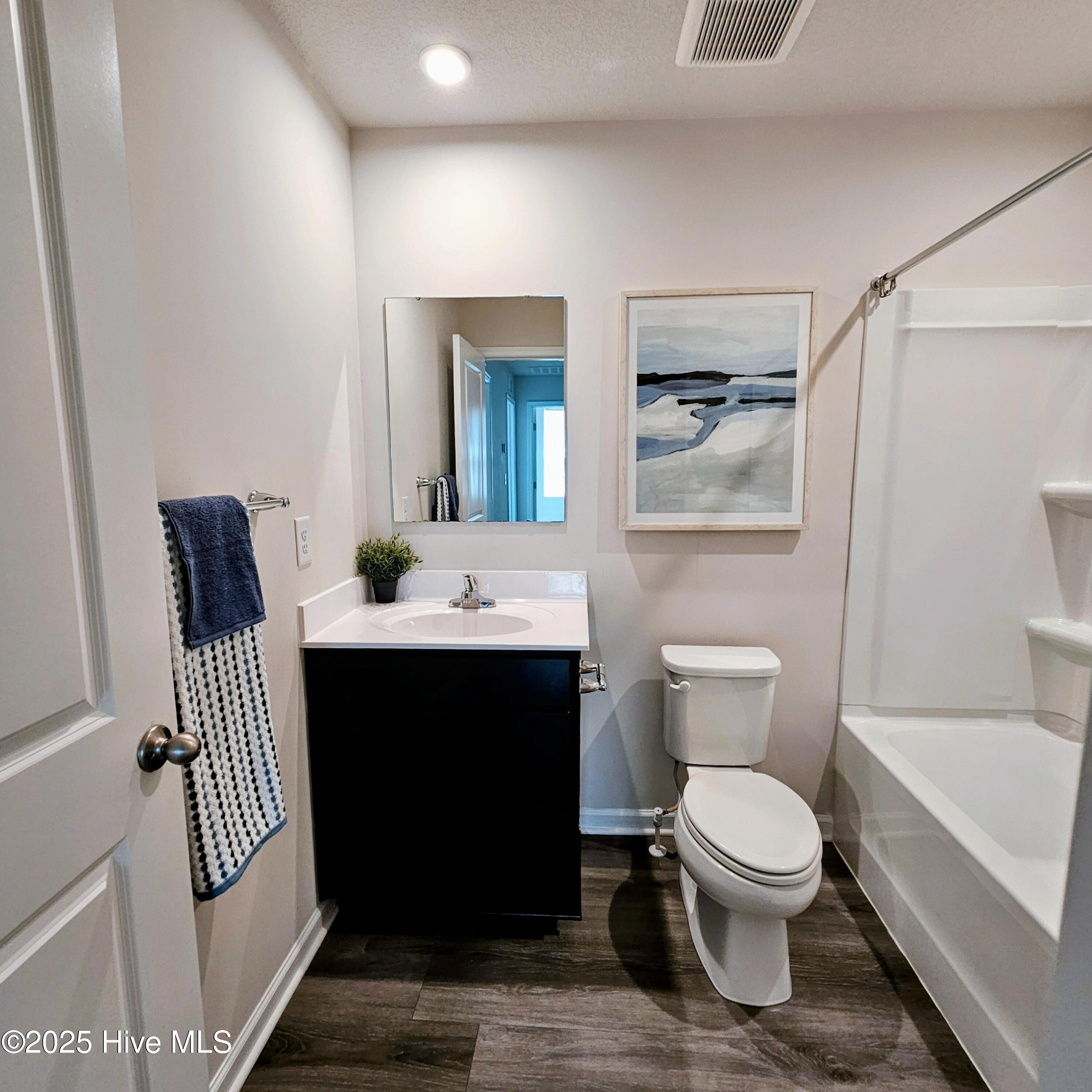 1300 Elder Street Property Photo 14