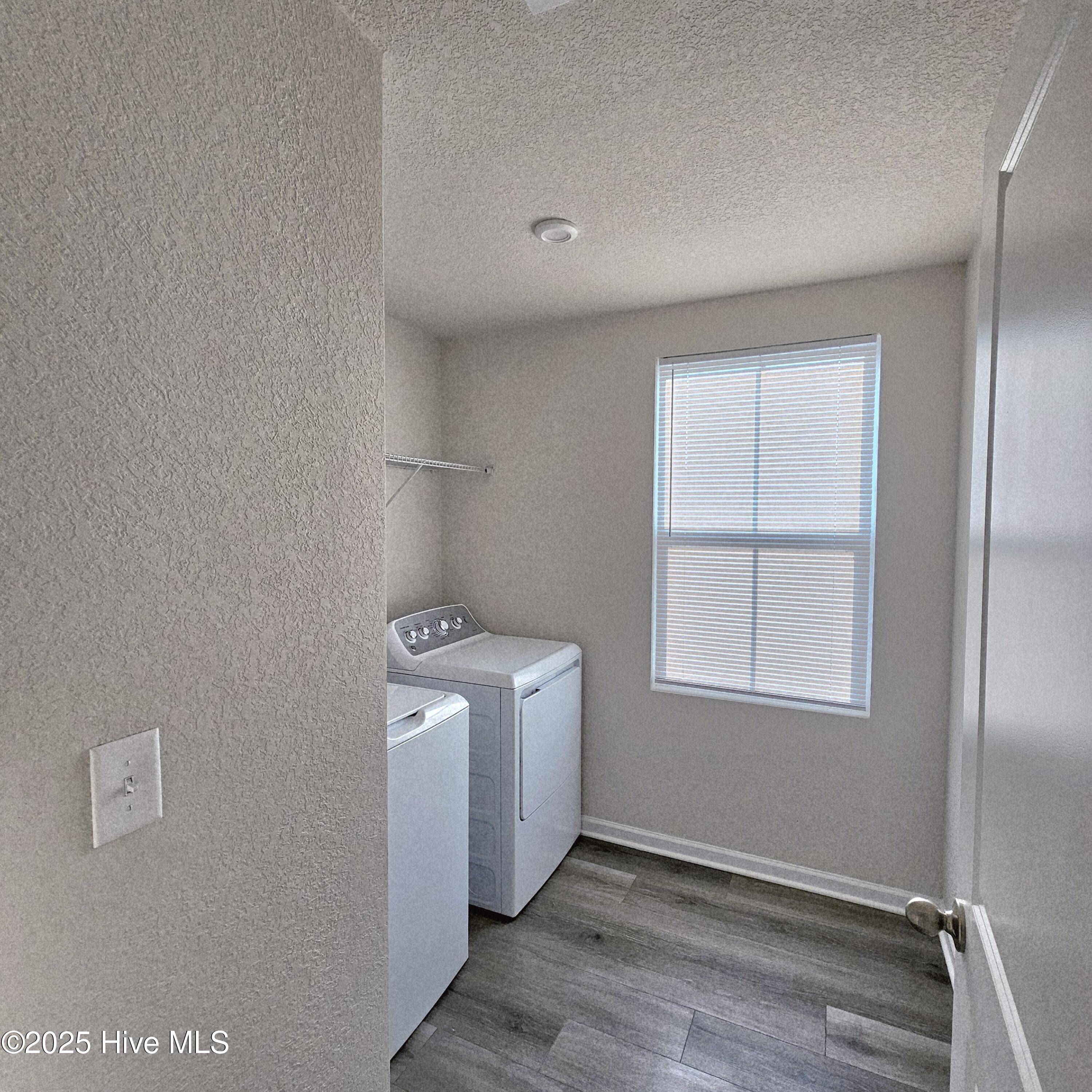 1300 Elder Street Property Photo 16