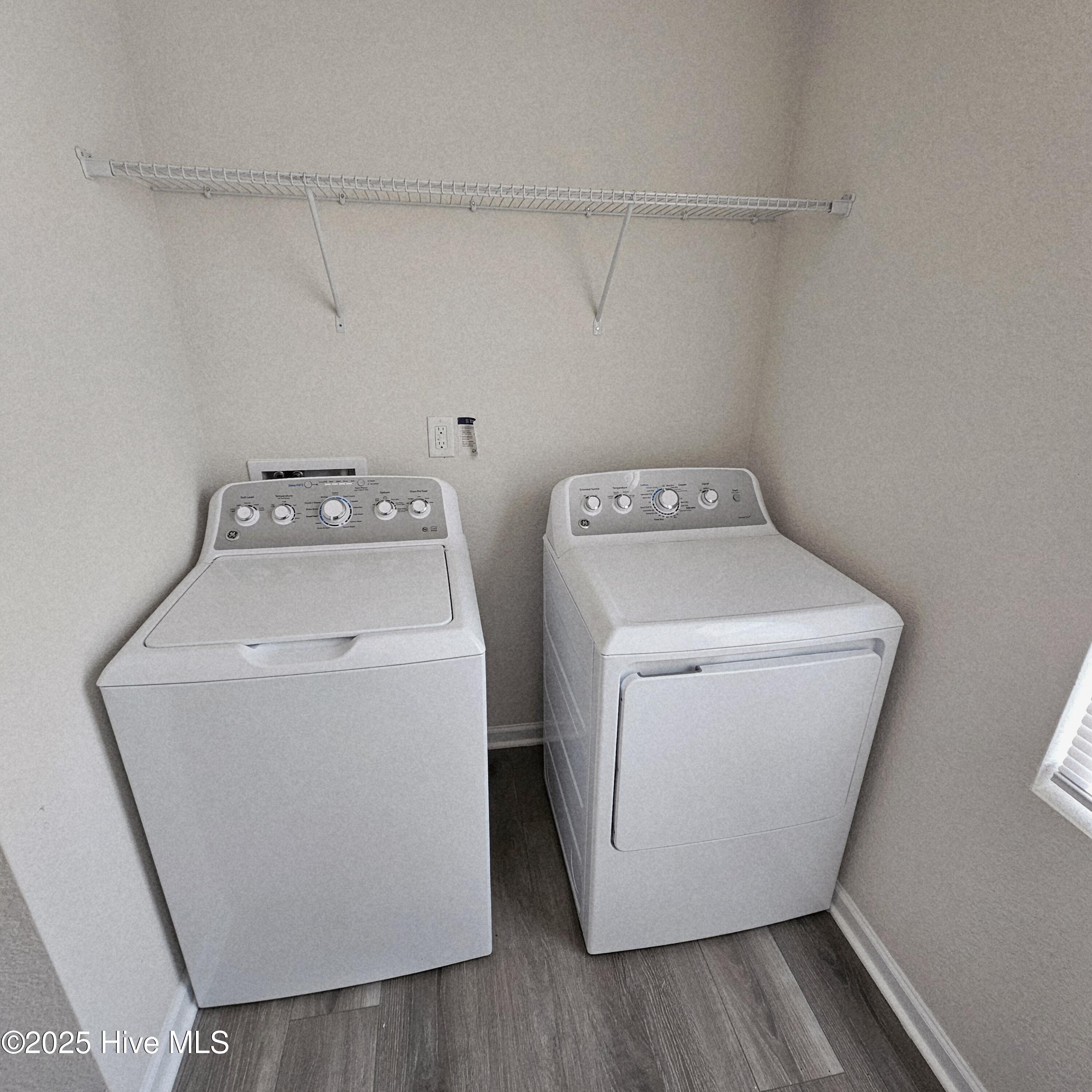 1300 Elder Street Property Photo 17