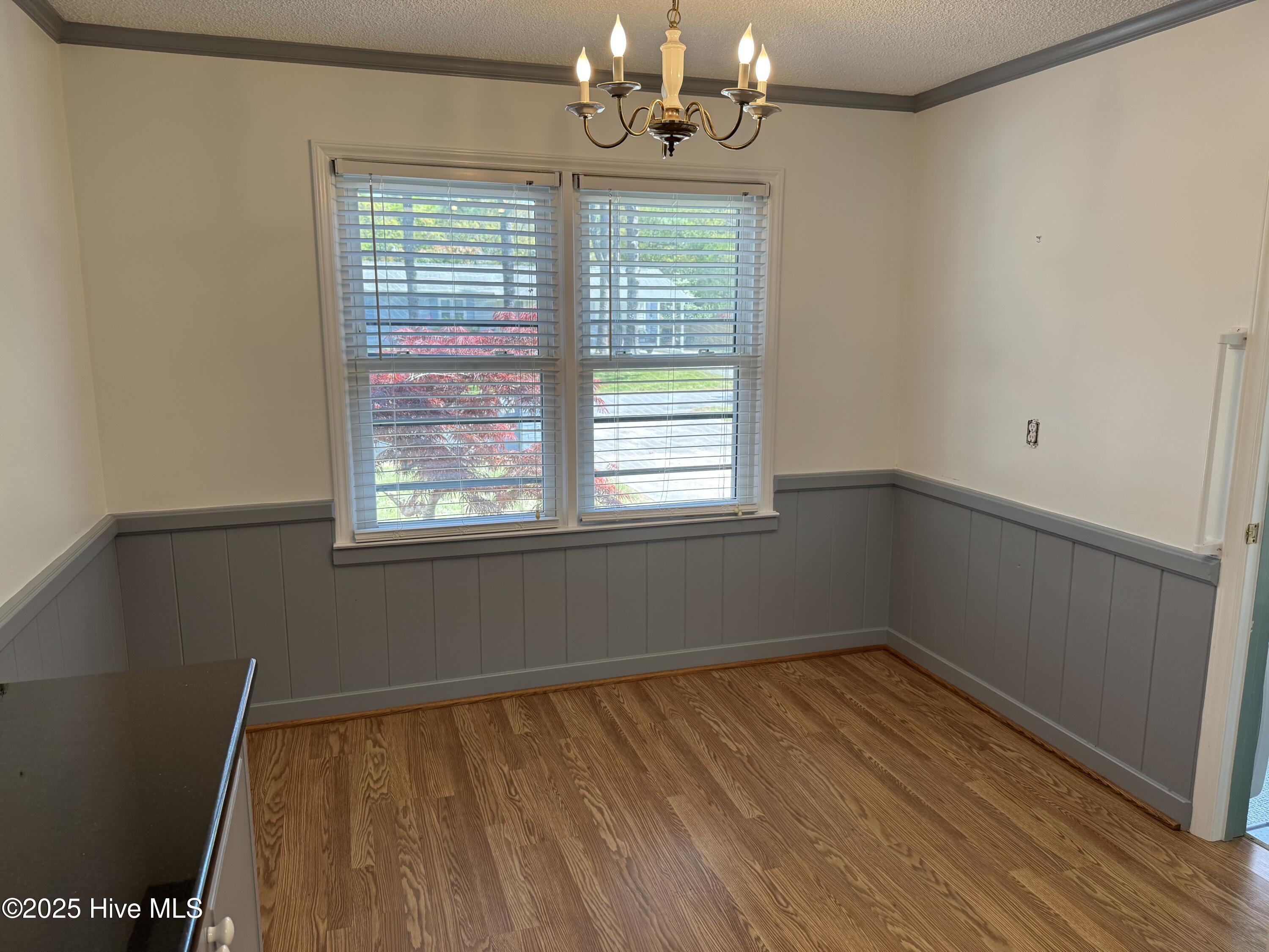 202 Savannah Avenue Property Photo 6