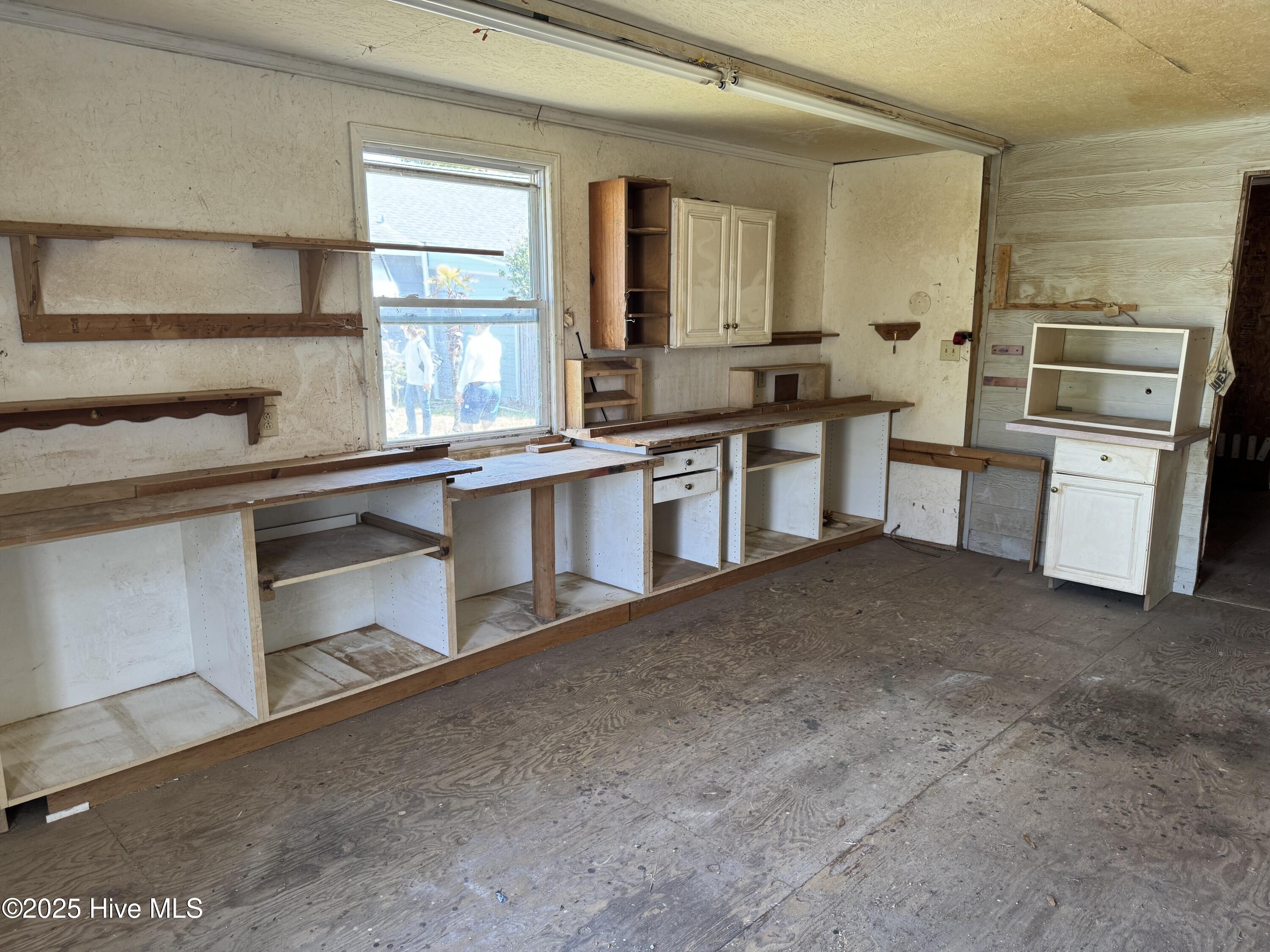 202 Savannah Avenue Property Photo 19