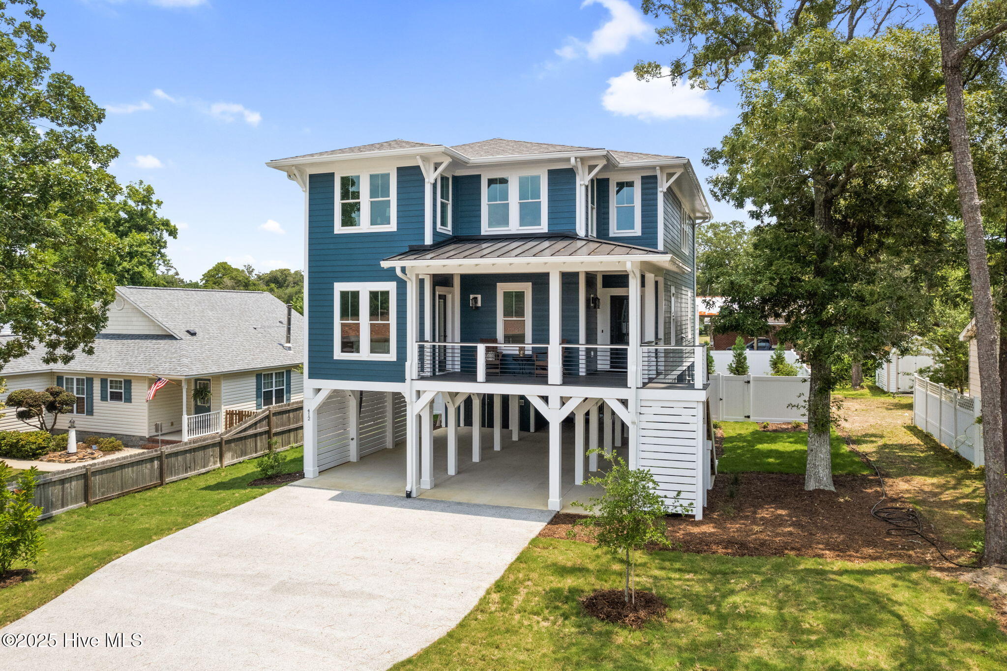 412 Keziah Street Property Photo 1