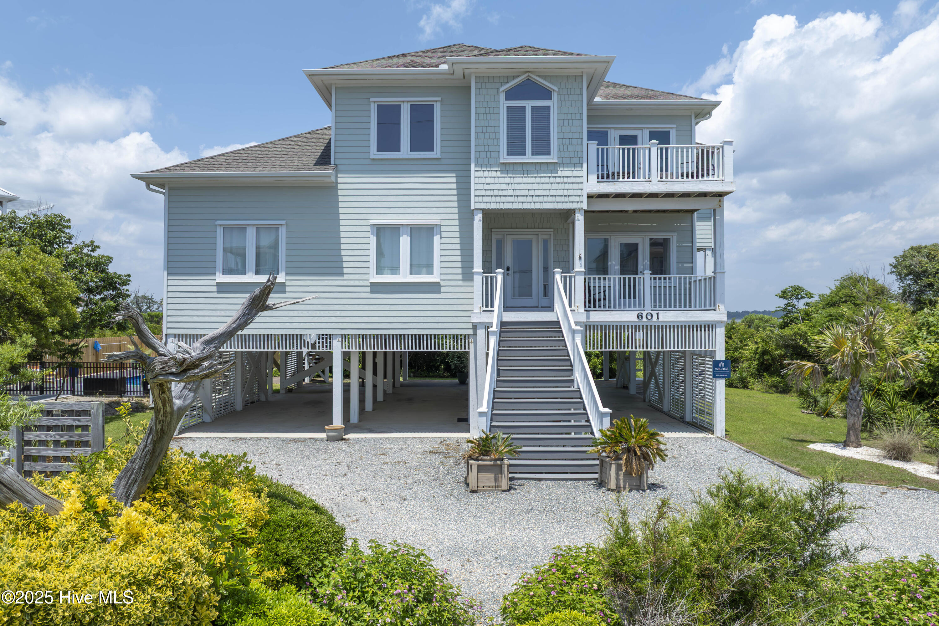 601 New River Inlet Road Property Photo 6
