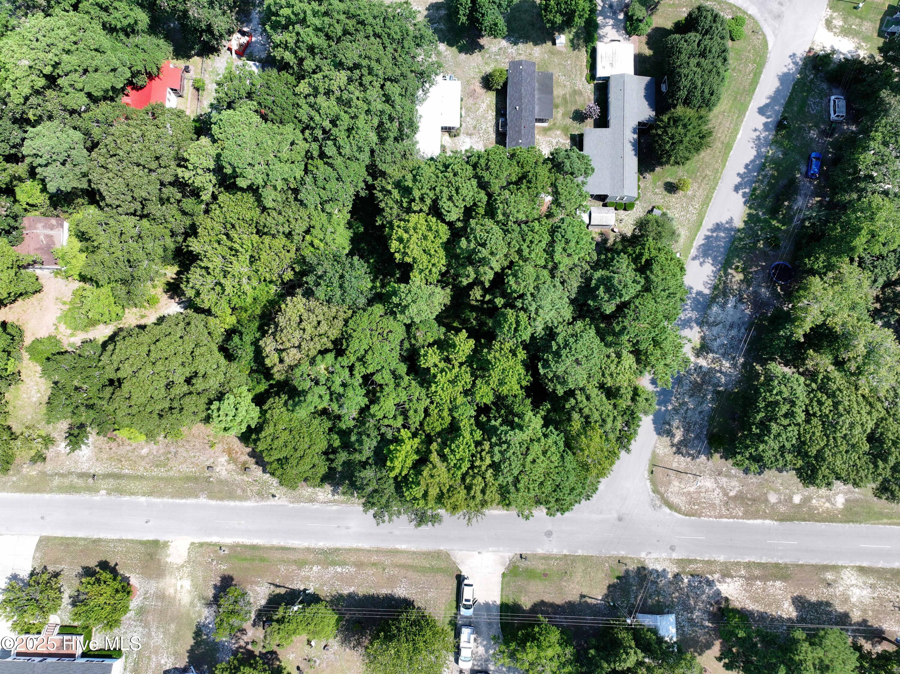 2221 Forest Drive Sw Property Photo 3