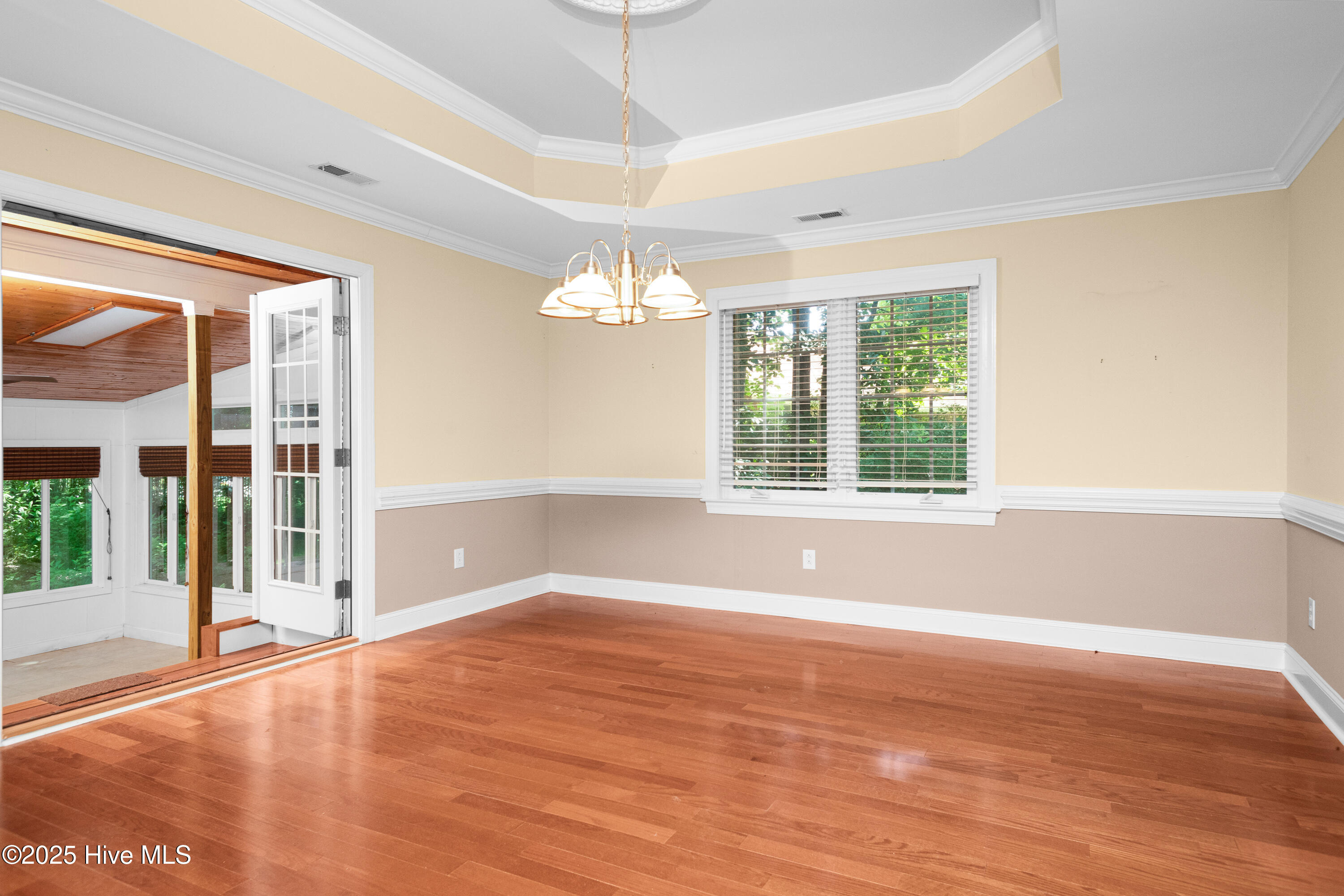 143 Rock Creek Drive Property Photo 12