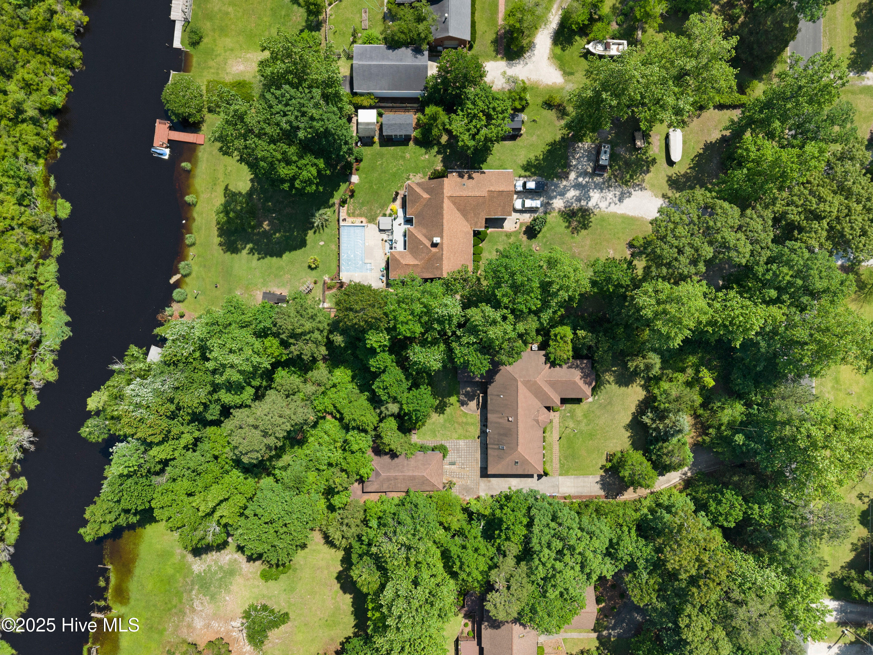 143 Rock Creek Drive Property Photo 24