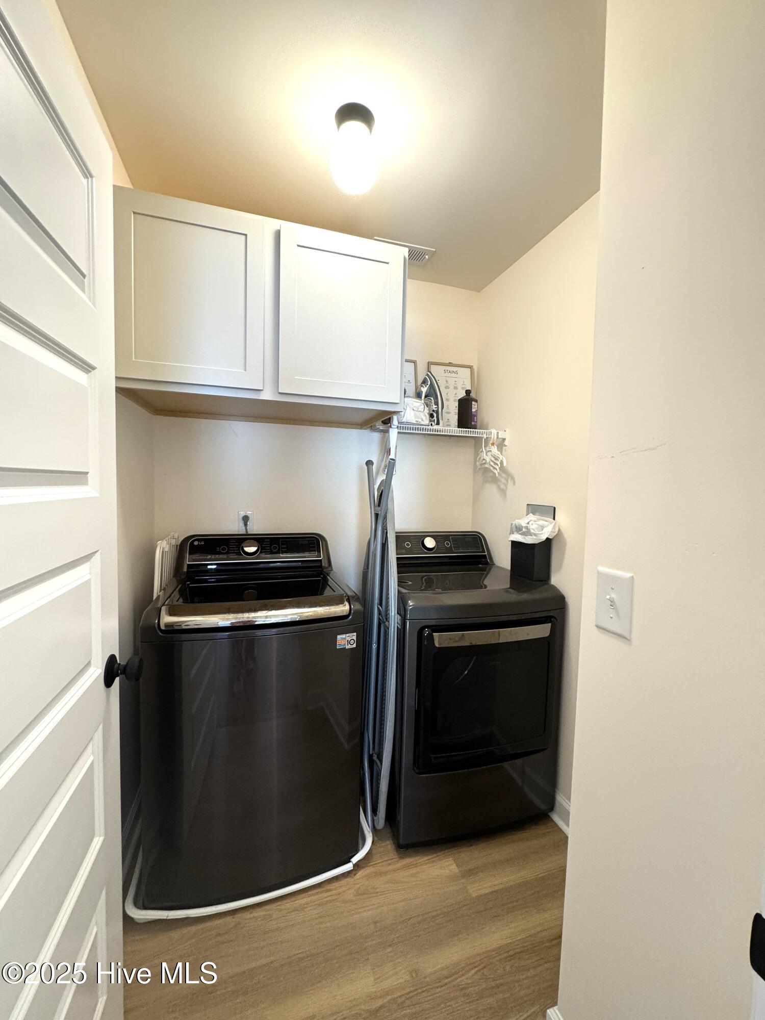 303 S River Court Property Photo 30